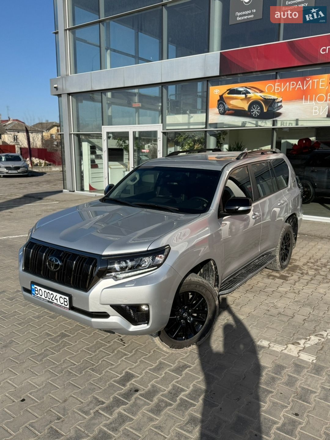 Toyota Land Cruiser Prado 2022 VIN JTEBU3FJX0K220423 фото оголошення 5 з 46