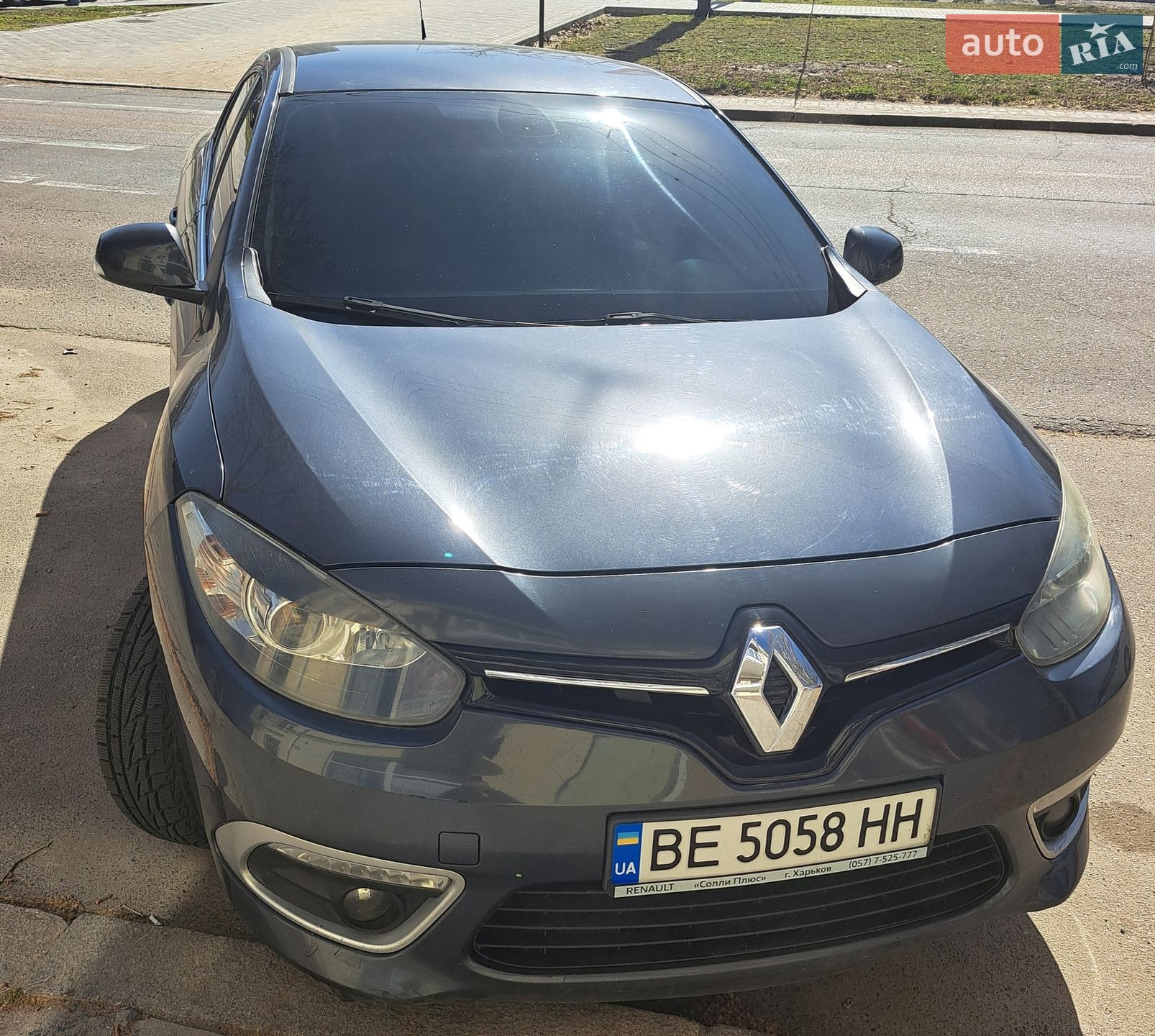 Renault Fluence 2010 VIN VF1LZBR0A42611649 фото оголошення 2 з 4