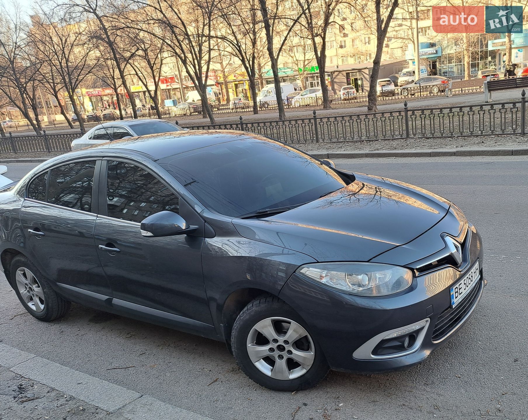 Renault Fluence 2010 VIN VF1LZBR0A42611649 фото оголошення 4 з 4