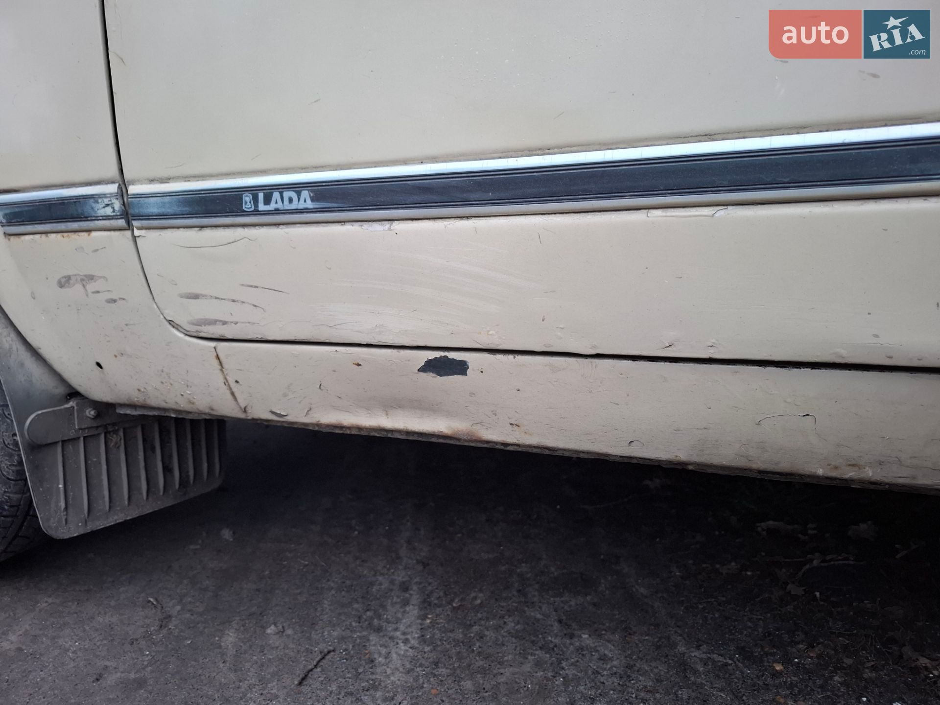 ВАЗ / Lada 2105 1989 VIN XTA210500K1039778 фото оголошення 12 з 44