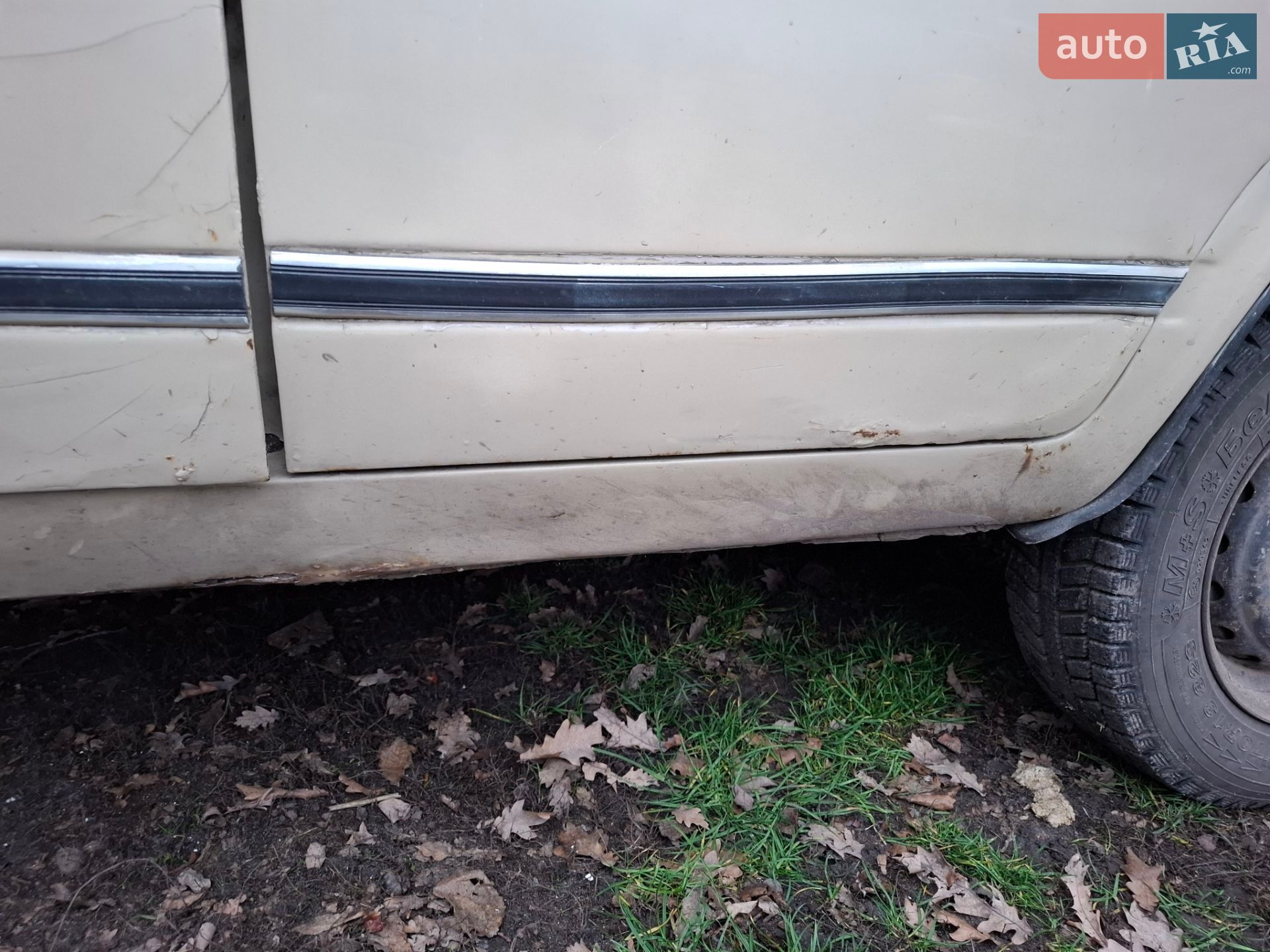 ВАЗ / Lada 2105 1989 VIN XTA210500K1039778 фото оголошення 13 з 44