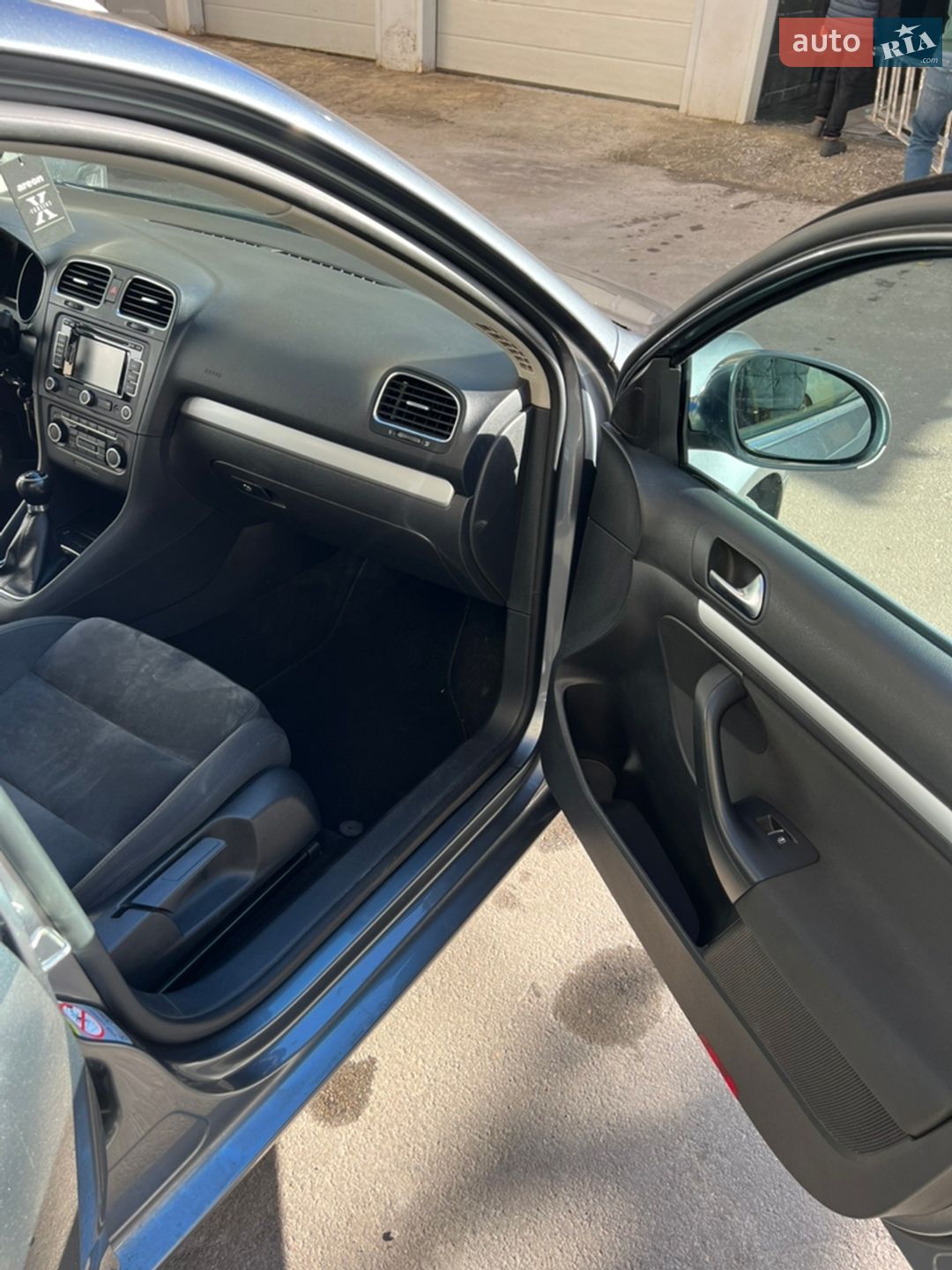 Volkswagen Golf 2011 VIN WVWZZZ1KZCM607802 фото оголошення 8 з 25
