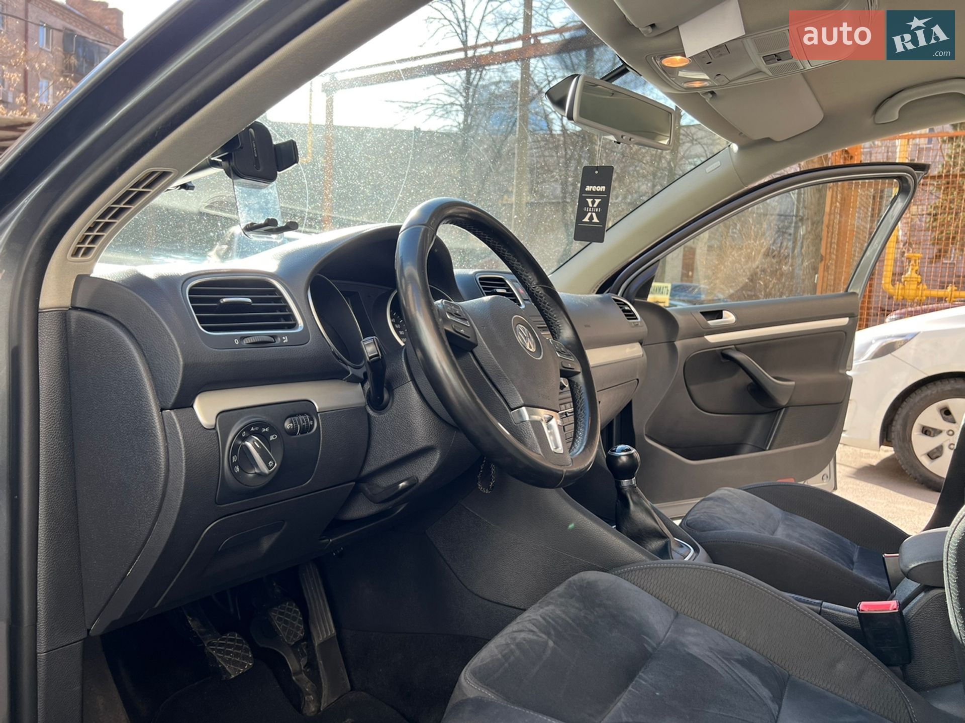 Volkswagen Golf 2011 VIN WVWZZZ1KZCM607802 фото оголошення 14 з 25