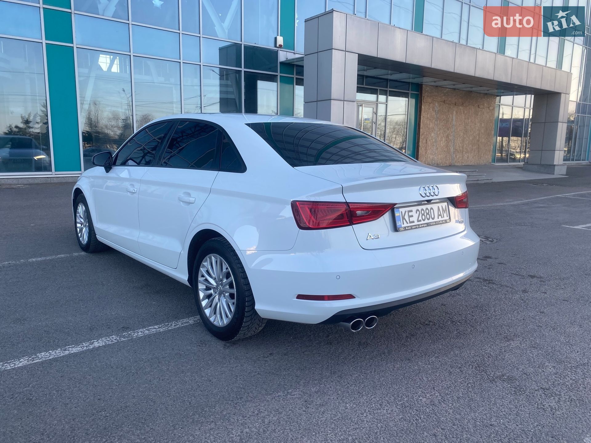 Audi A3 2016 VIN WAUZZZ8V9G1108975 фото оголошення 5 з 51