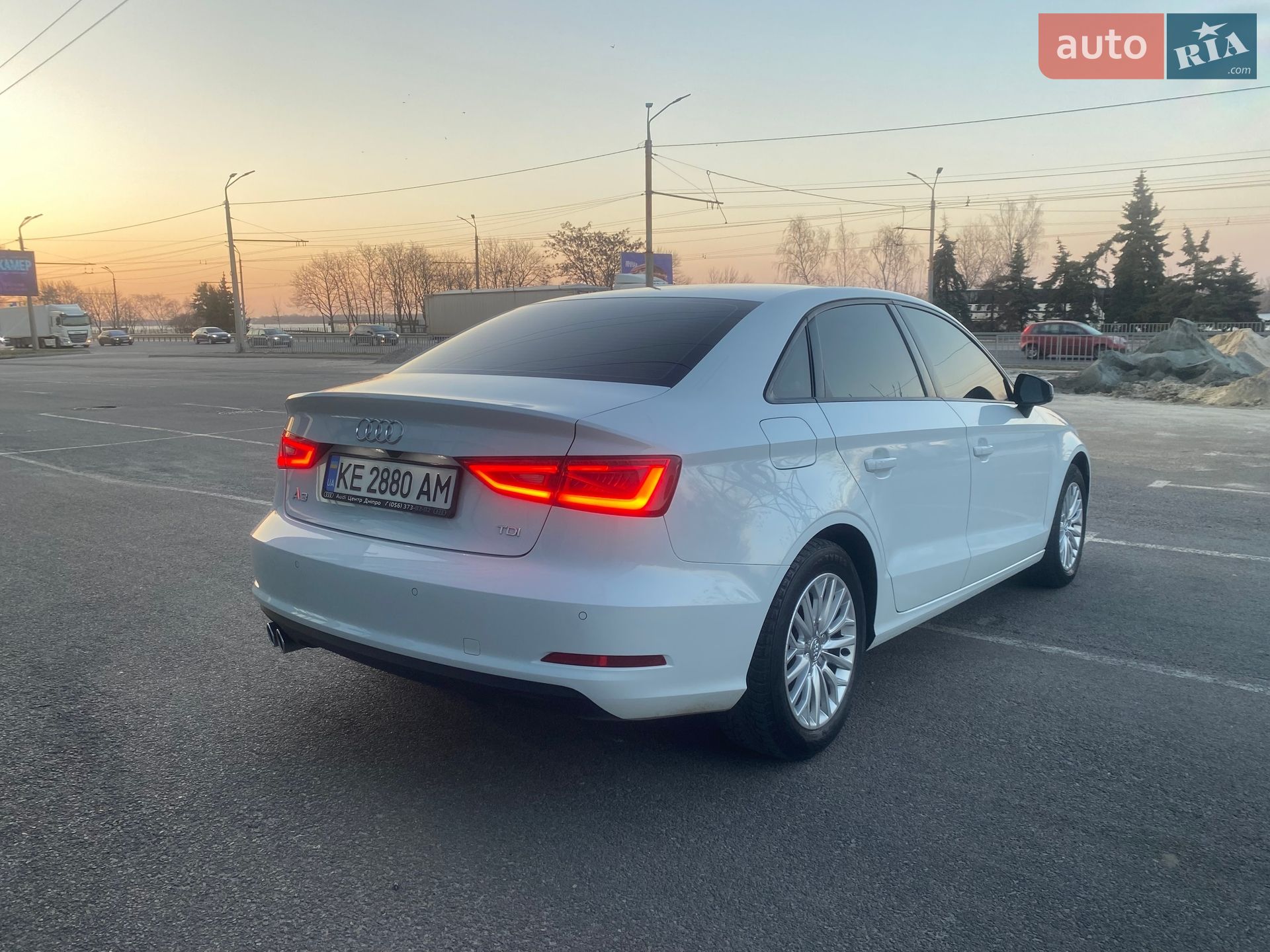 Audi A3 2016 VIN WAUZZZ8V9G1108975 фото оголошення 13 з 51