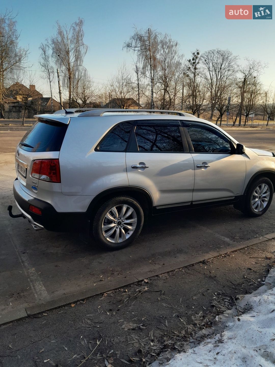 Kia Sorento 2011 VIN KNAKU814DC5246533 фото оголошення 9 з 46