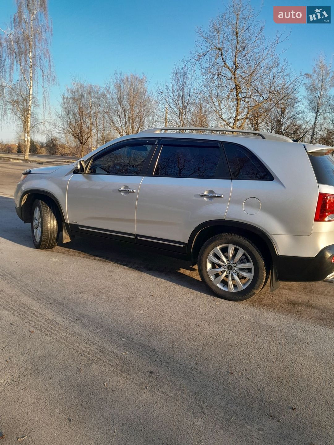 Kia Sorento 2011 VIN KNAKU814DC5246533 фото оголошення 11 з 46