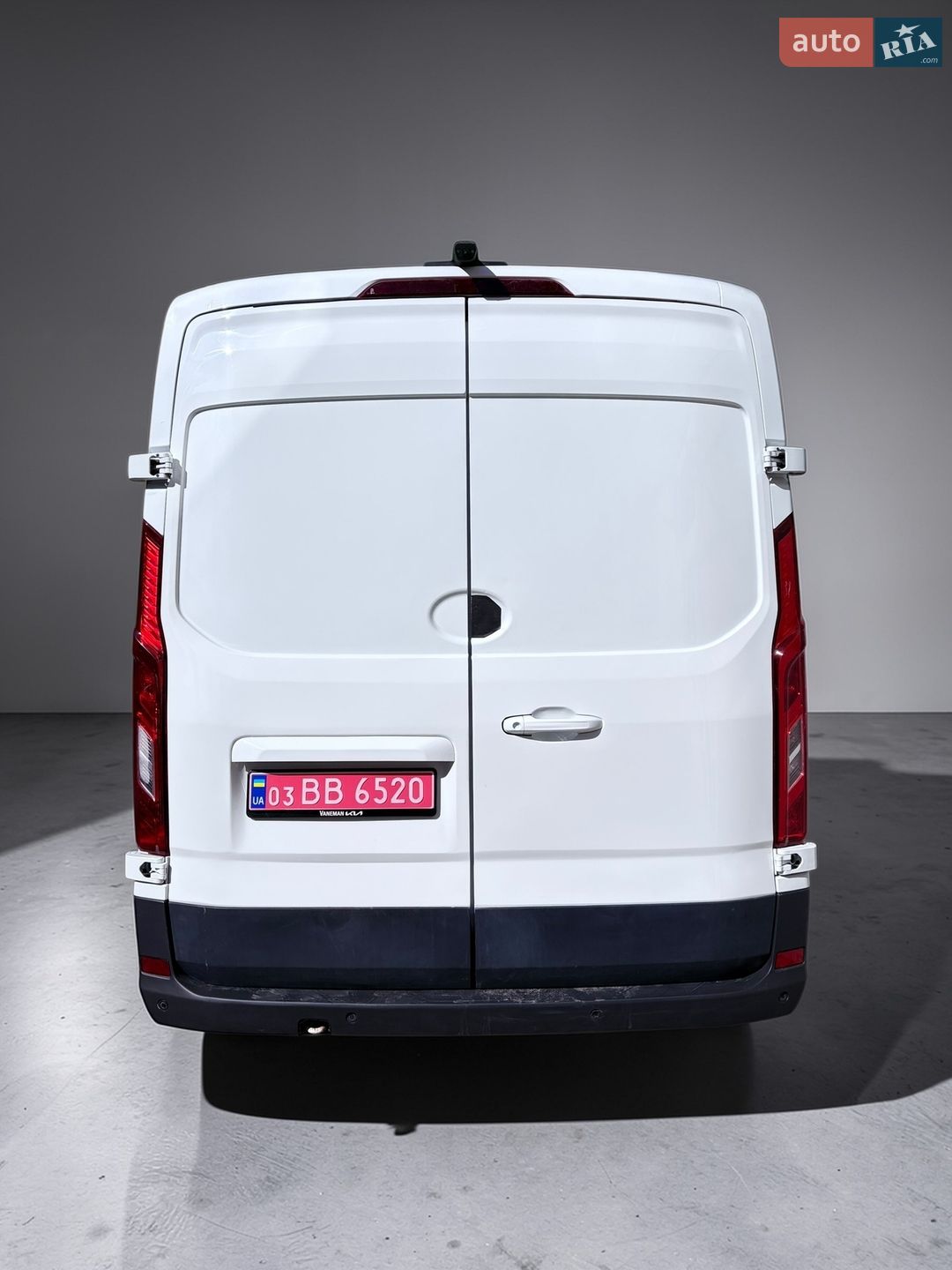 Maxus Deliver 9 2021 VIN LSH14J4C8MA074771 фото оголошення 5 з 21