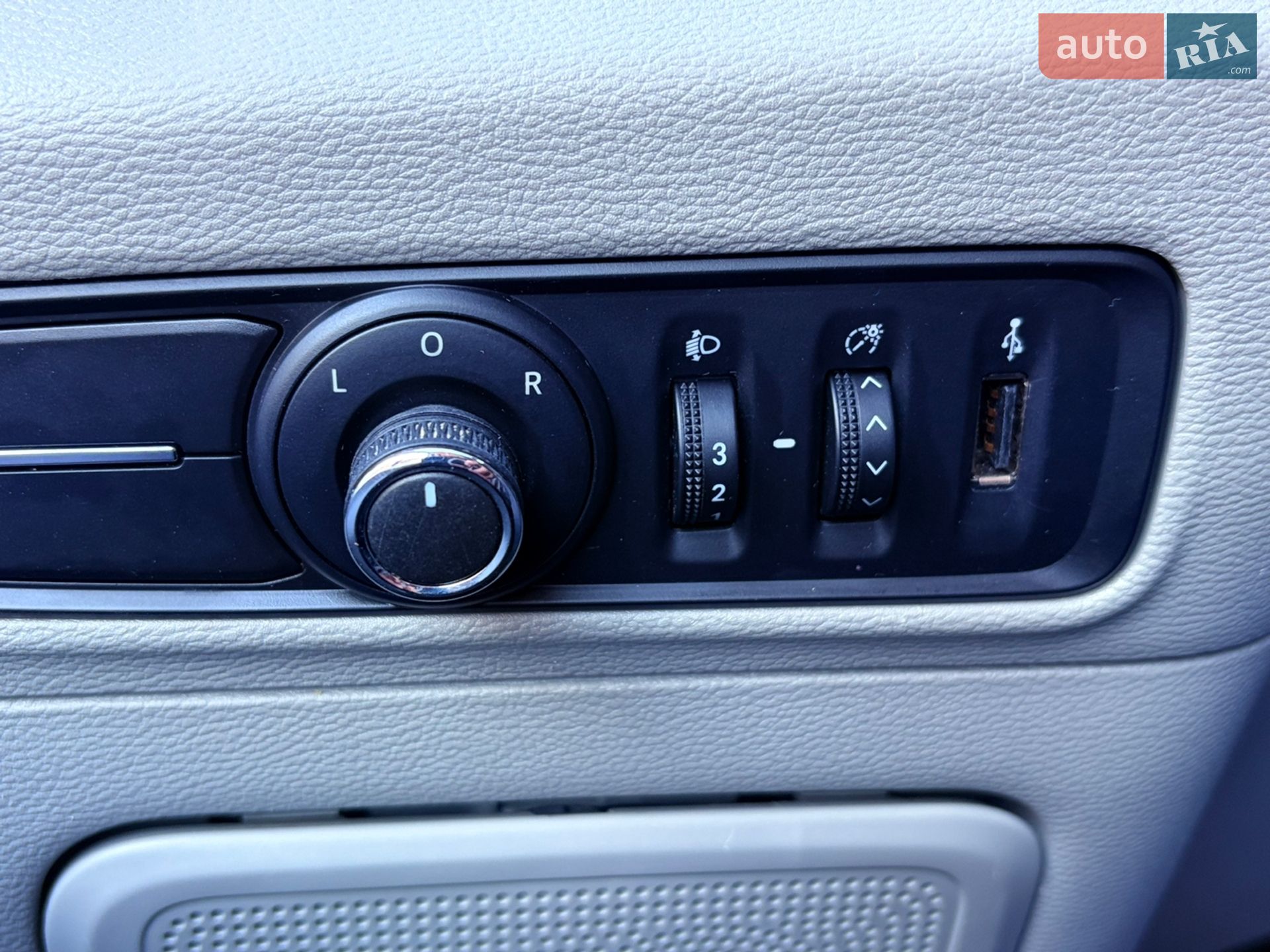 Maxus Deliver 9 2021 VIN LSH14J4C8MA074771 фото оголошення 11 з 21