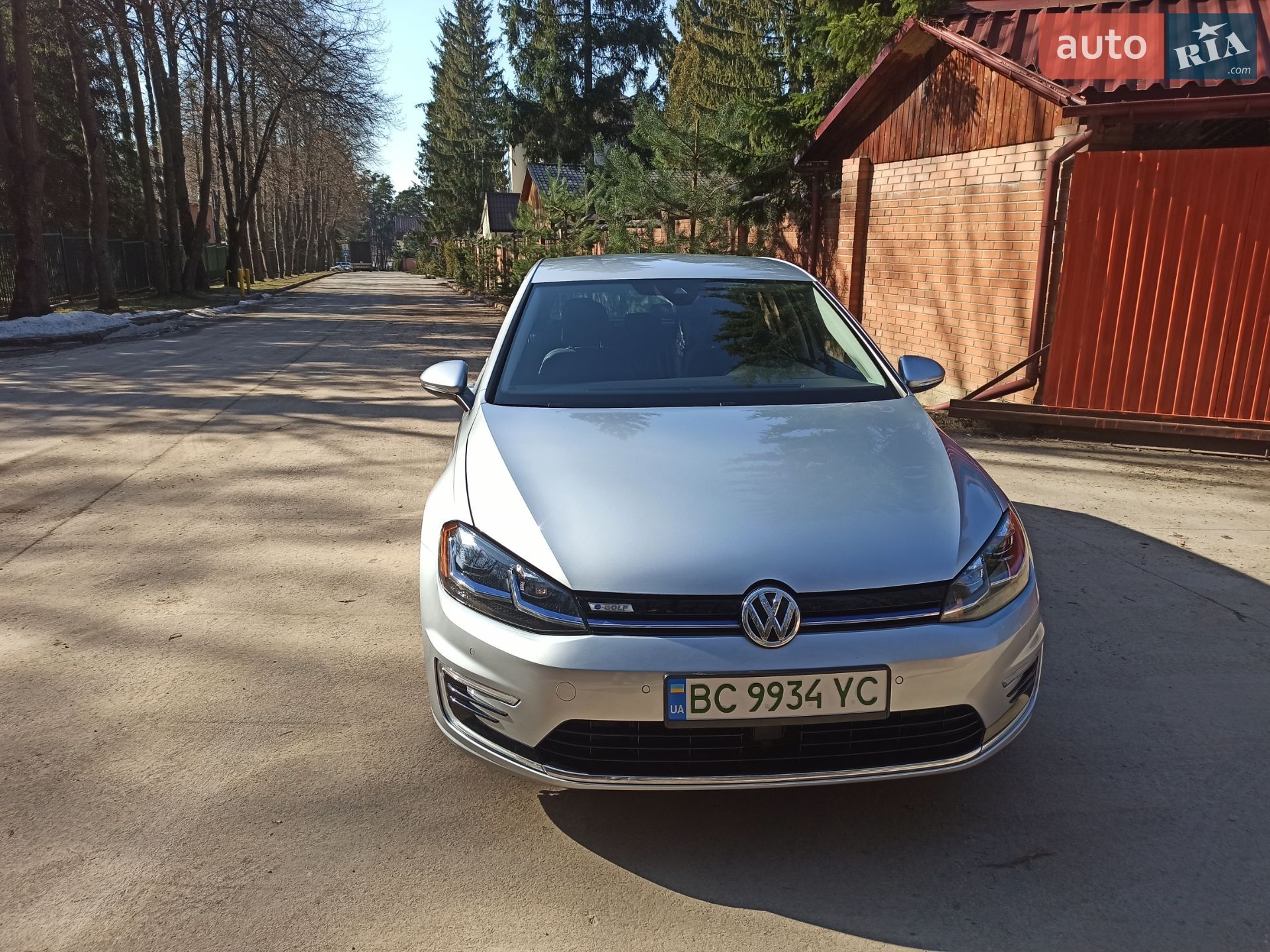 Volkswagen e-Golf 2019 VIN WVWPR7AU3KW908778 фото оголошення 5 з 20