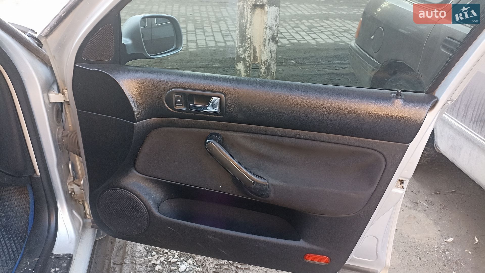 Volkswagen Bora 2003 VIN WVWZZZ1JZ4W103697 фото оголошення 3 з 4