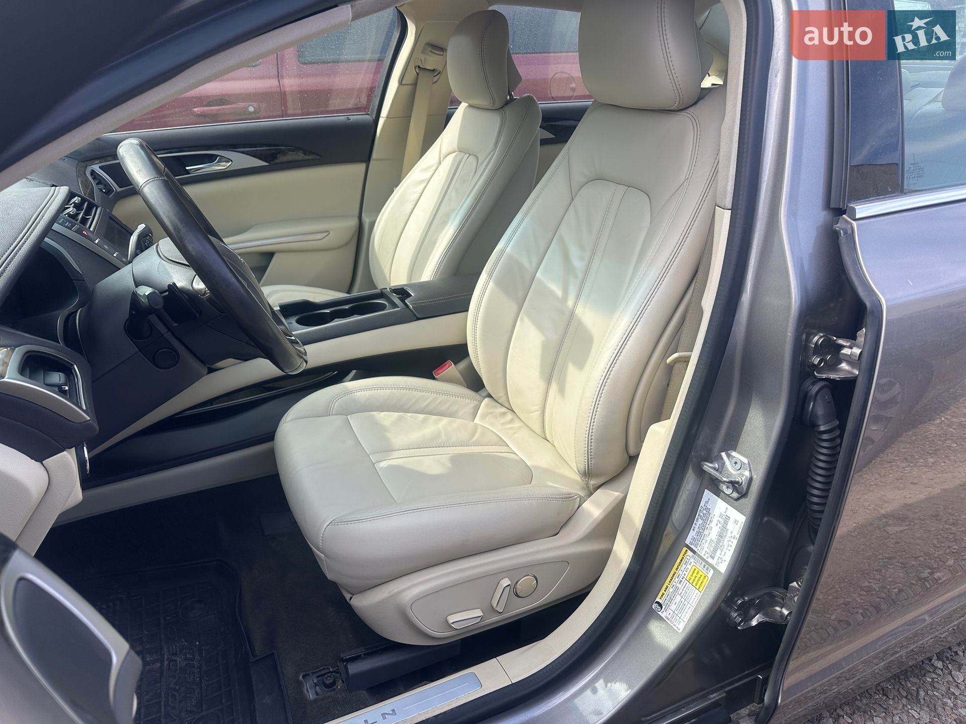 Lincoln MKZ 2015 VIN 3LN6L2J97FR625090 фото оголошення 6 з 24