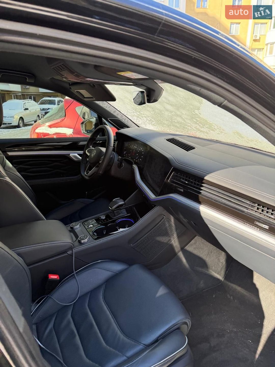 Volkswagen Touareg 2024 VIN WVGZZZCR2SD002576 фото оголошення 8 з 9