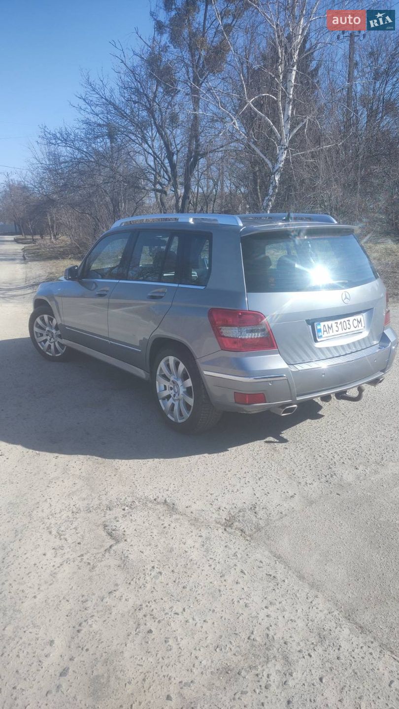 Mercedes-Benz GLK-Class 2012 VIN WDC2049011F873250 фото оголошення 2 з 16