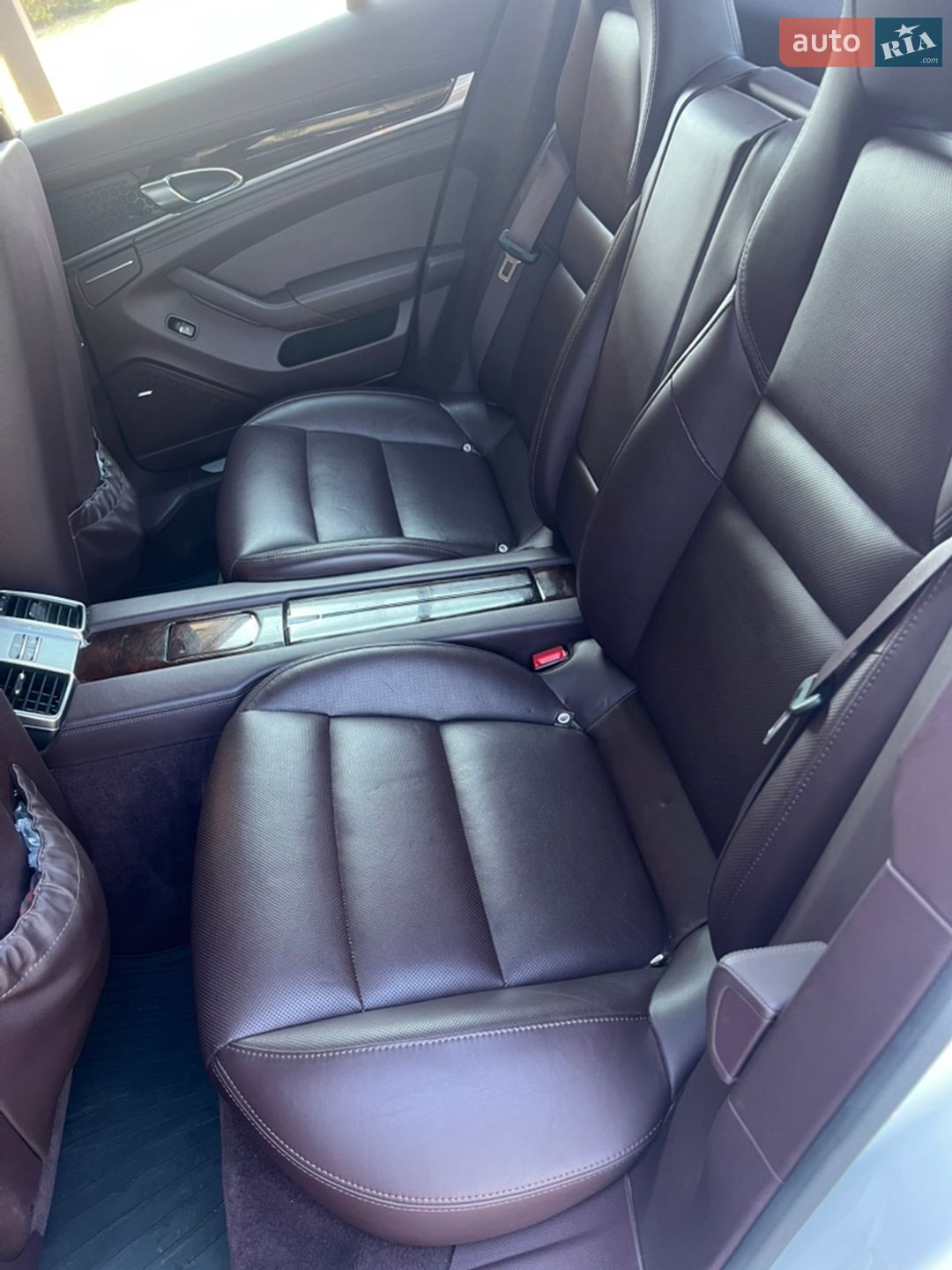 Porsche Panamera 2013 VIN WP0ZZZ97ZEL051061 фото оголошення 24 з 46