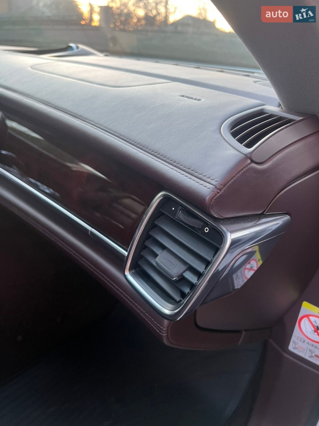 Porsche Panamera 2013 VIN WP0ZZZ97ZEL051061 фото оголошення 42 з 46
