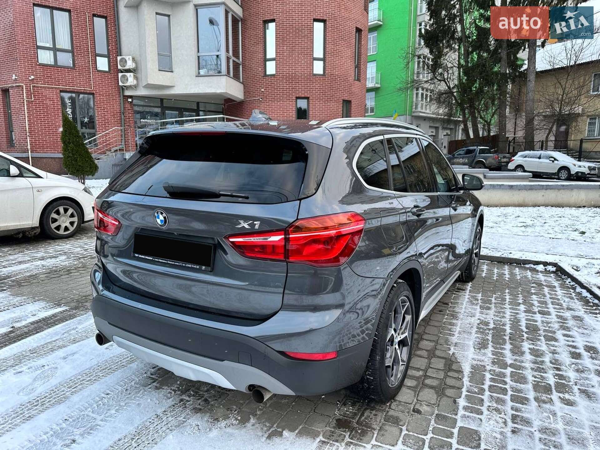 BMW X1 2017 VIN WBXHT3C38J5K27204 фото оголошення 7 з 13
