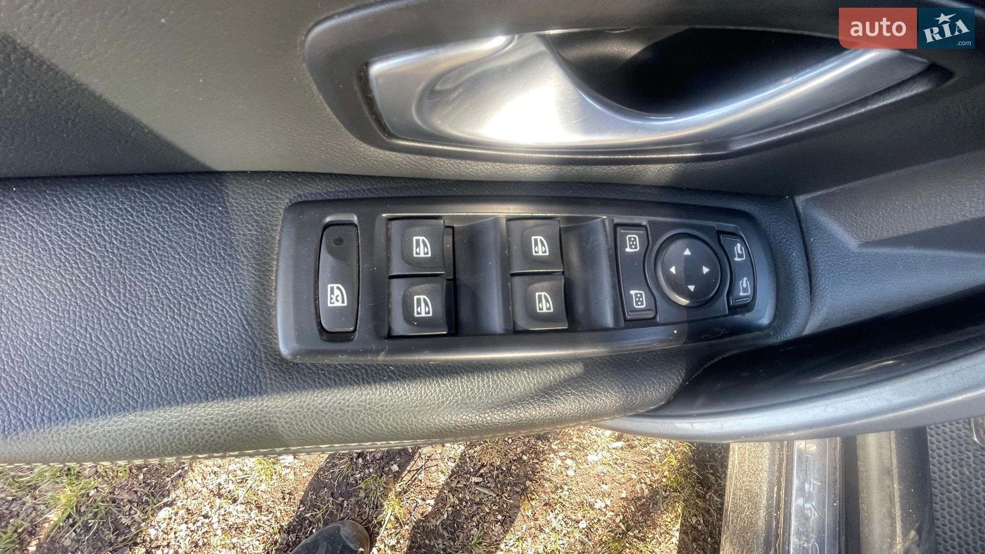 Renault Laguna 2012 VIN VF1KTERG645815746 фото оголошення 20 з 28