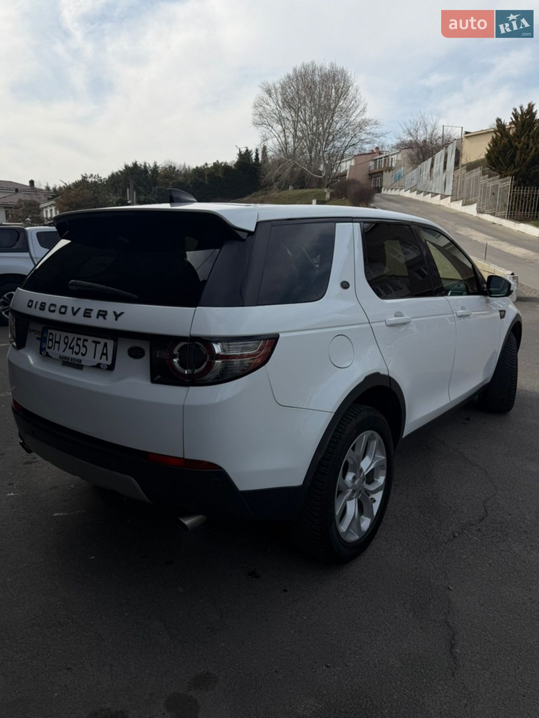 Land Rover Discovery Sport 2017 VIN SALCR2BG8HH716448 фото оголошення 2 з 16