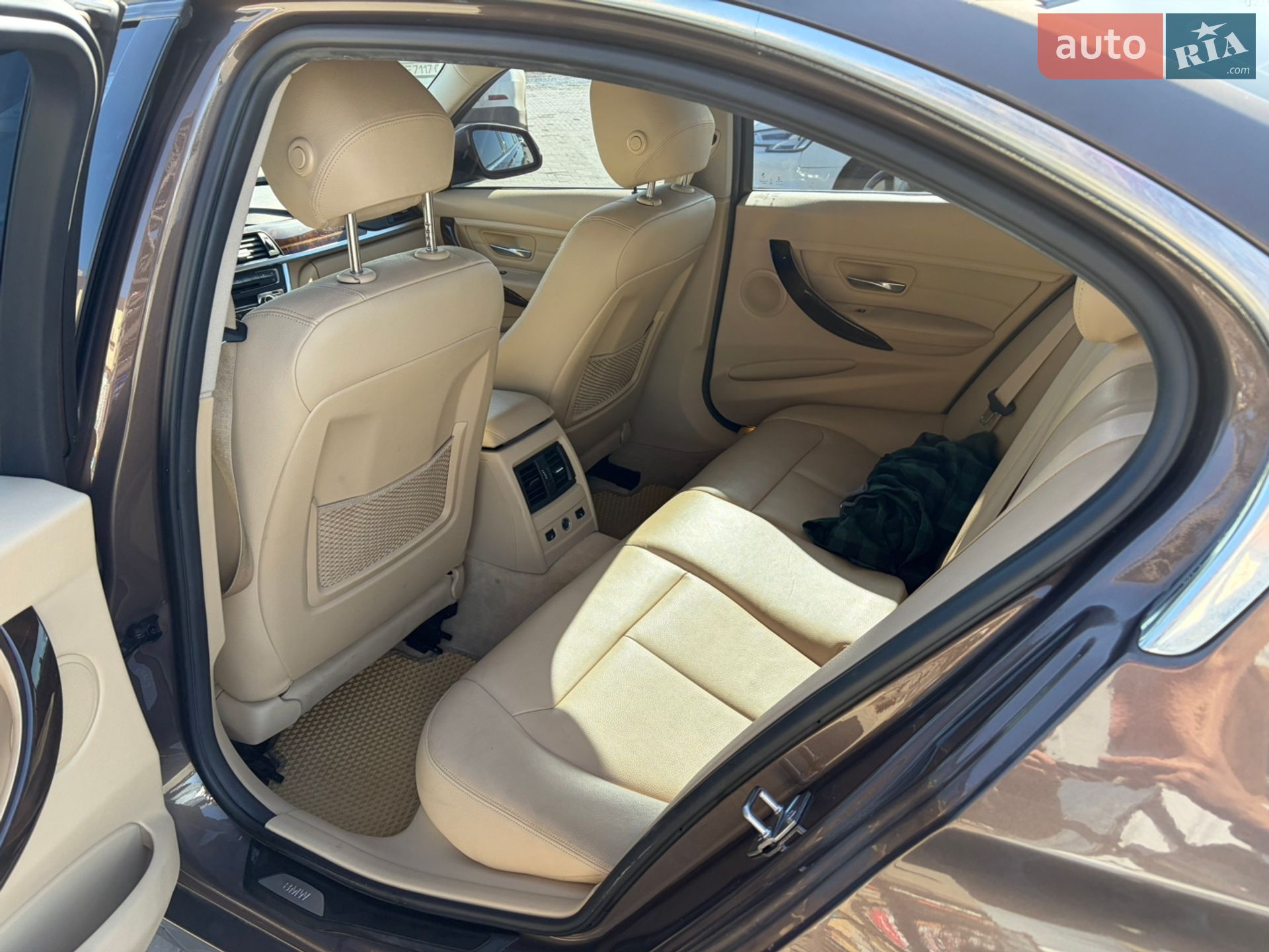BMW 3 Series 2015 VIN WBA3D5C53FK290847 фото оголошення 8 з 36
