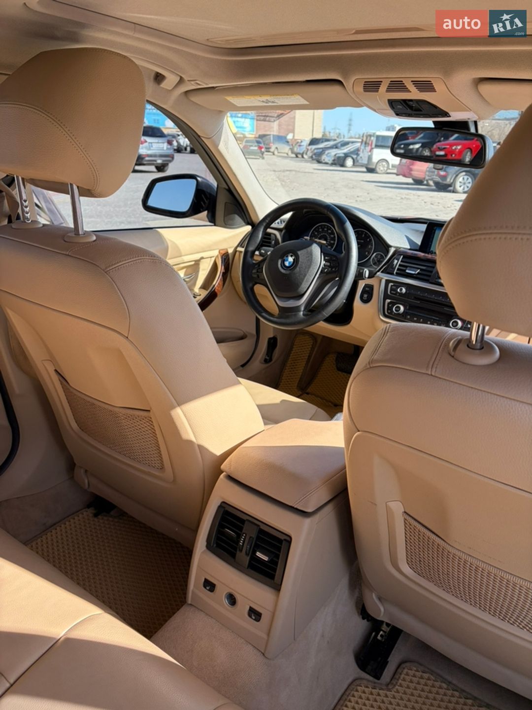 BMW 3 Series 2015 VIN WBA3D5C53FK290847 фото оголошення 12 з 36