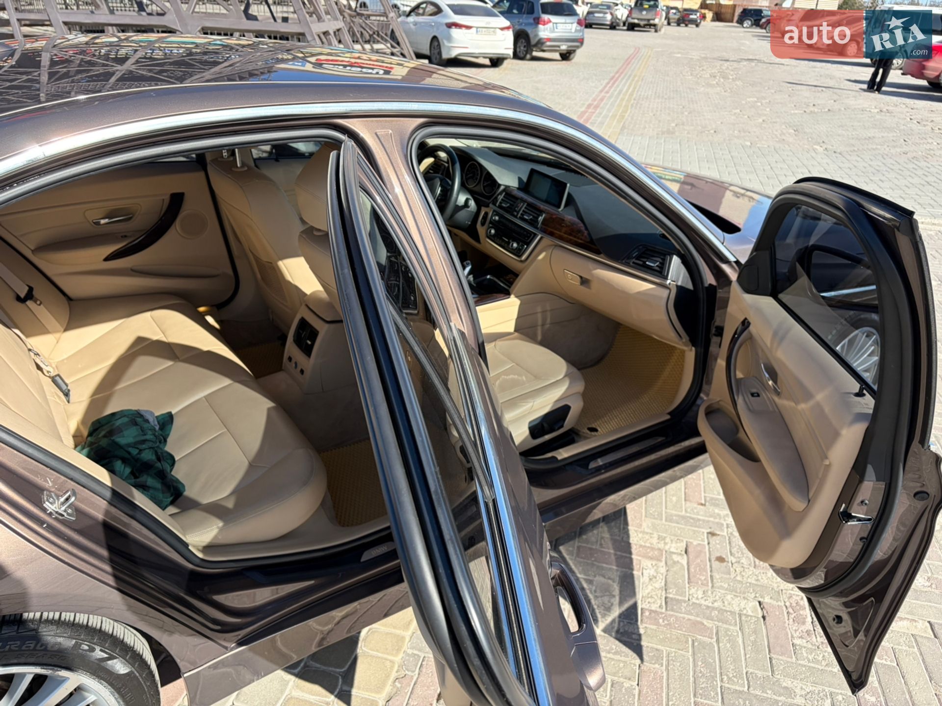 BMW 3 Series 2015 VIN WBA3D5C53FK290847 фото оголошення 10 з 36