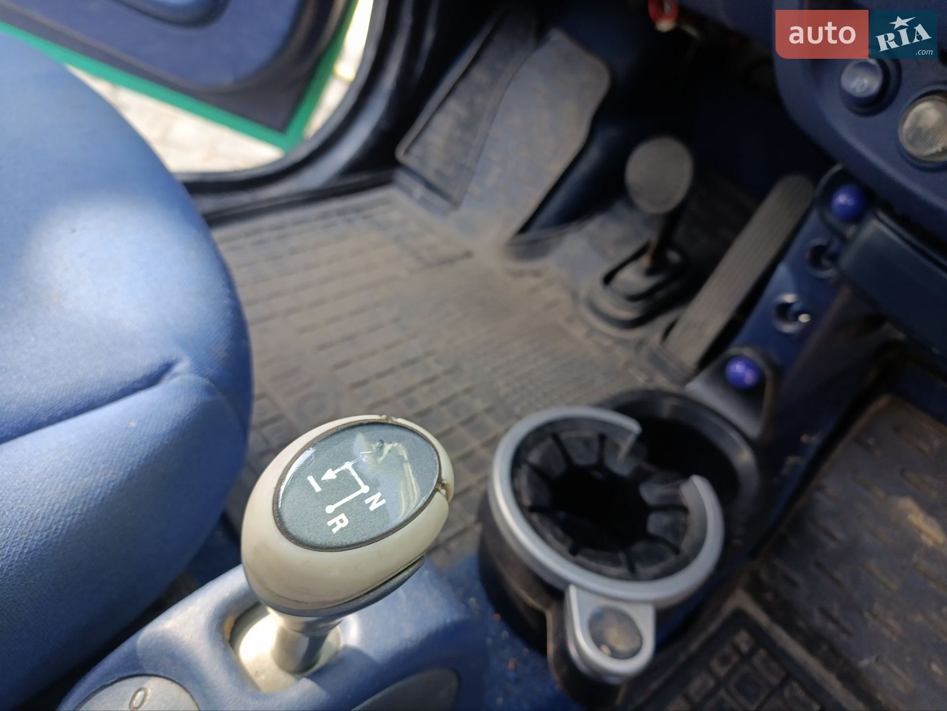 Smart Fortwo 1999 VIN TCC01MC01XH015005 фото оголошення 13 з 24