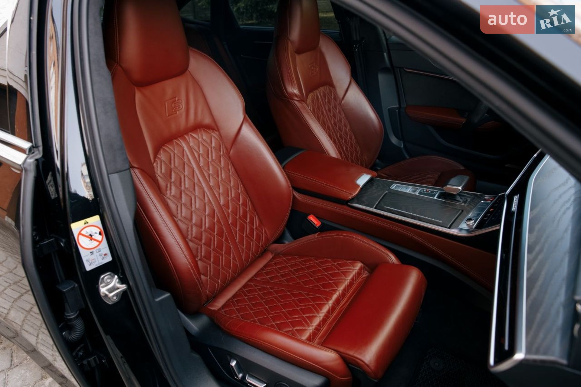 Audi S6 2020 VIN WAUZZZF25LN089059 фото оголошення 11 з 67