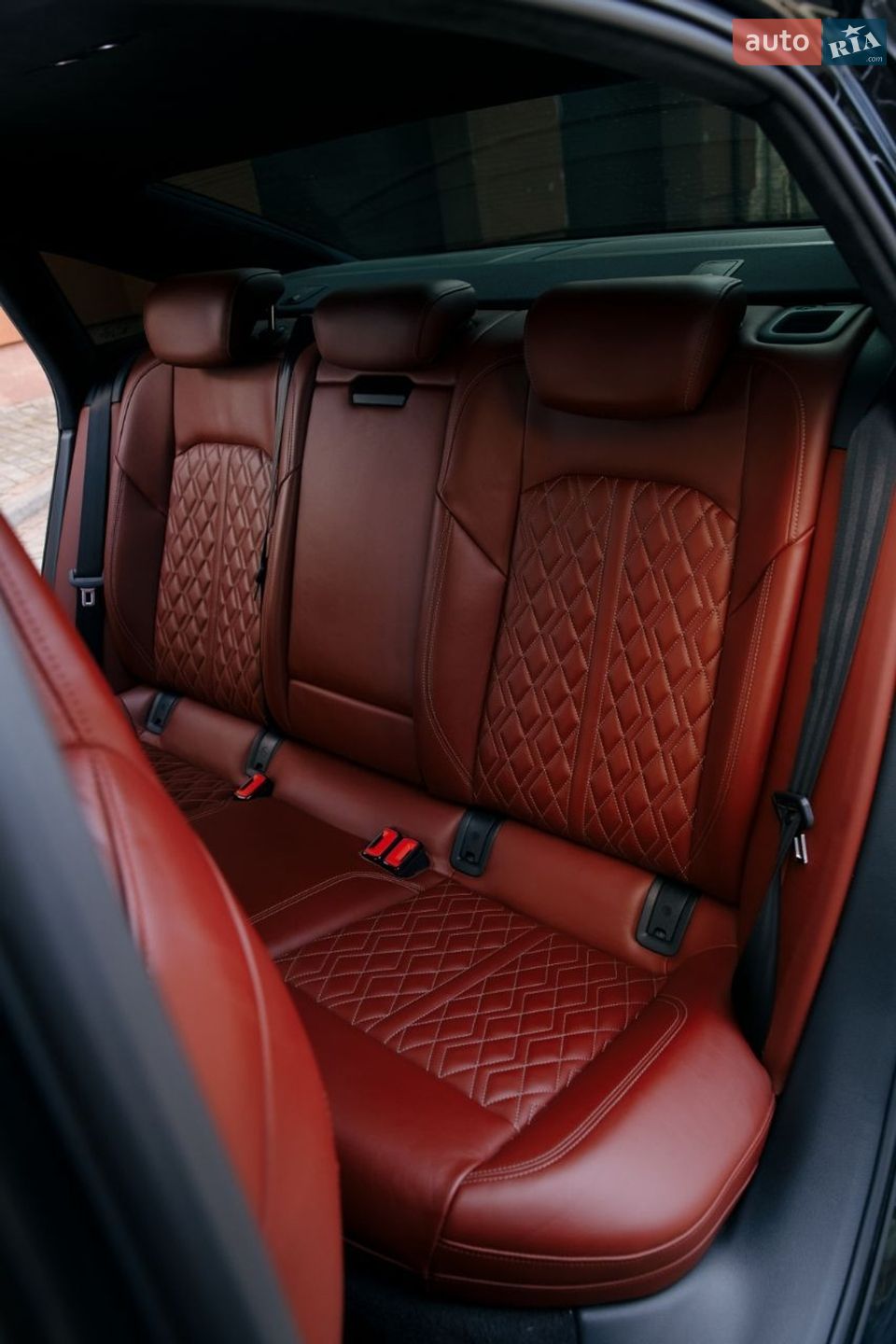 Audi S6 2020 VIN WAUZZZF25LN089059 фото оголошення 40 з 67