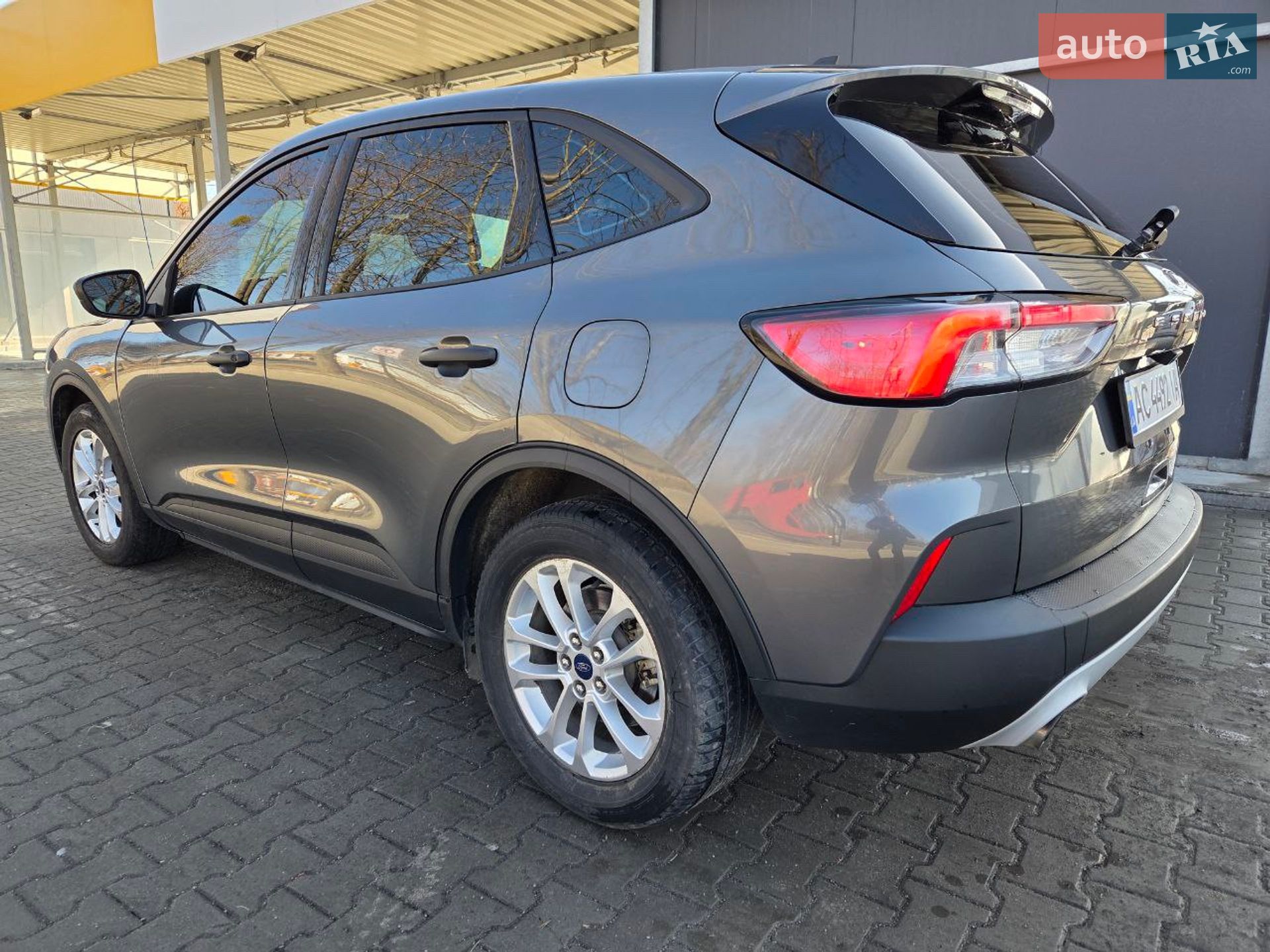Ford Escape 2021 VIN 1FMCU0F60MUA02130 фото оголошення 6 з 27