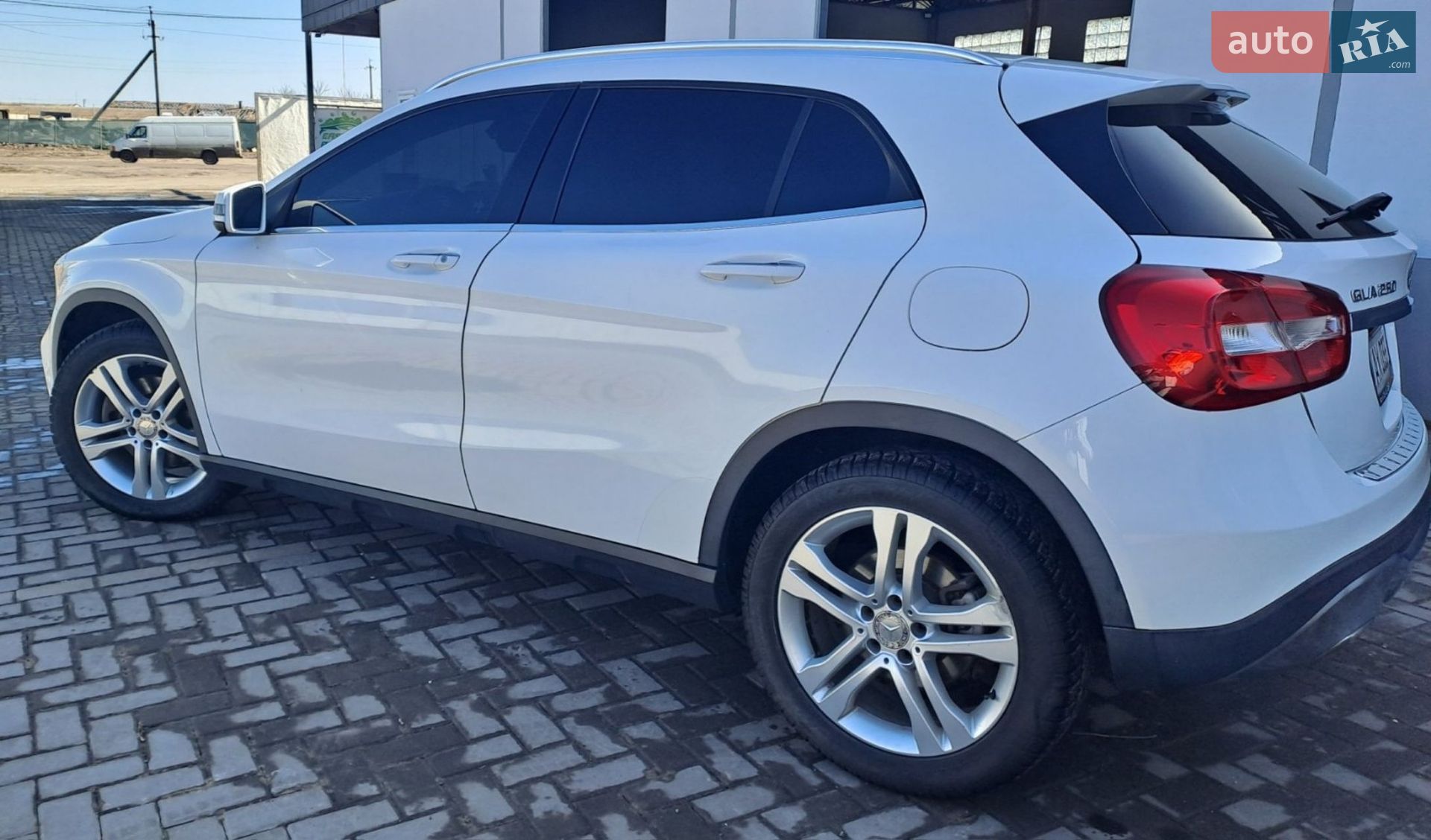 Mercedes-Benz GLA-Class 2018 VIN WDCTG4GB3KJ551330 фото оголошення 5 з 15