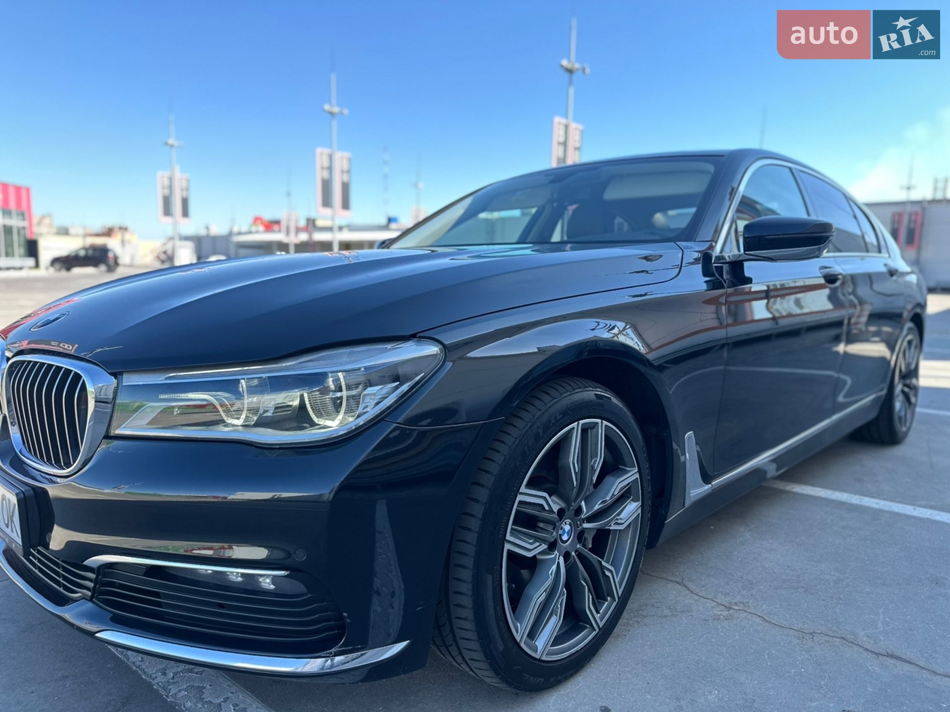 BMW 7 Series 2016 VIN WBA7C41070G641789 фото оголошення 5 з 44