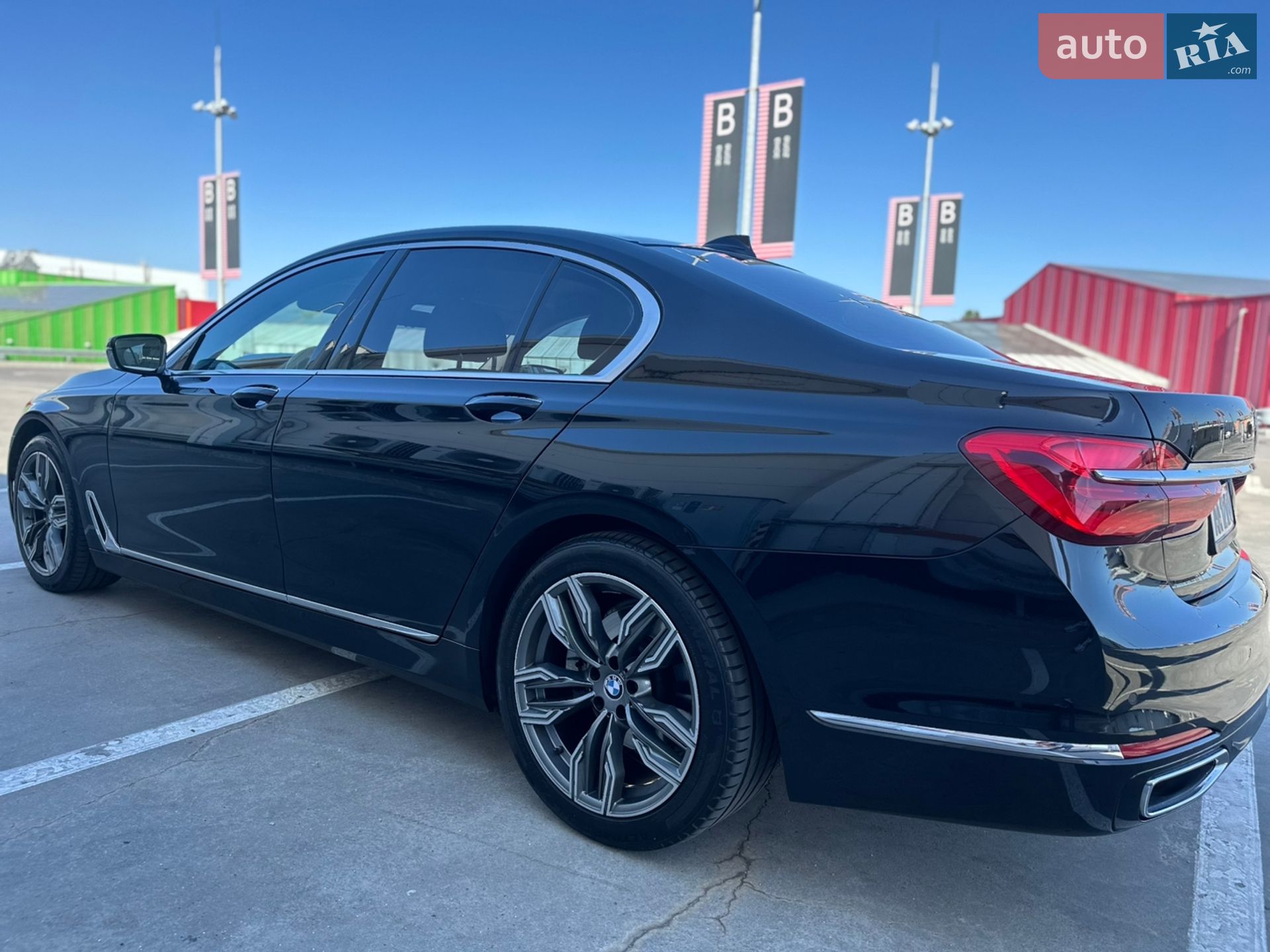 BMW 7 Series 2016 VIN WBA7C41070G641789 фото оголошення 9 з 44