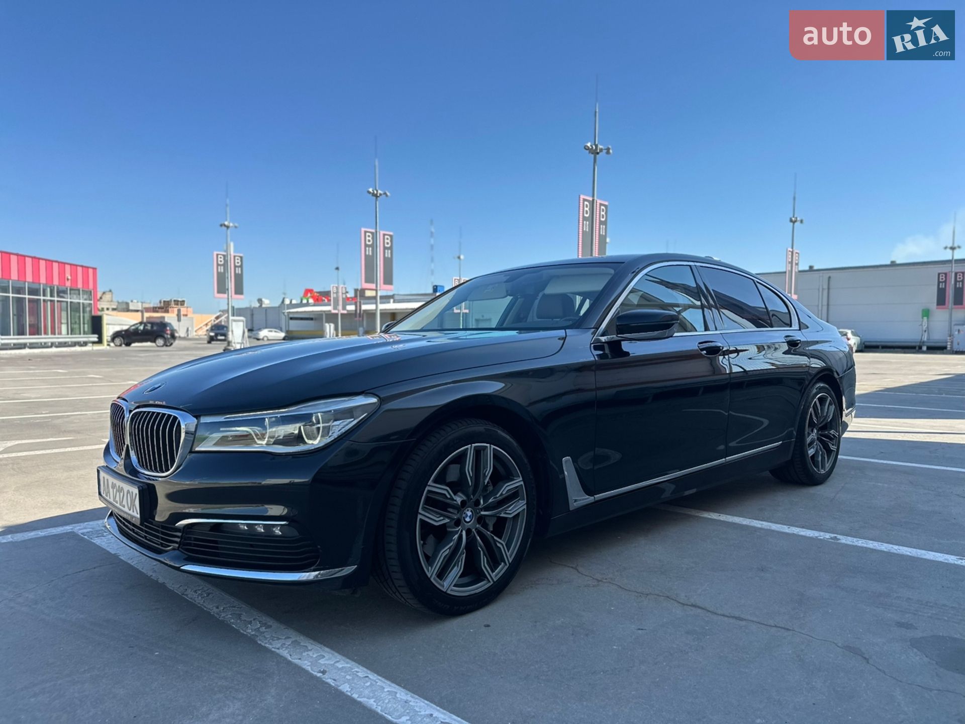 BMW 7 Series 2016 VIN WBA7C41070G641789 фото оголошення 23 з 44