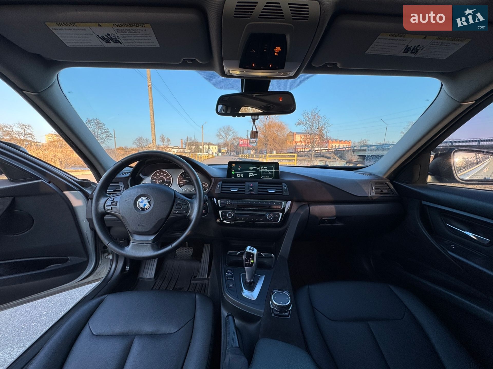BMW 3 Series 2016 VIN WBA8E1G54GNT99680 фото оголошення 12 з 14
