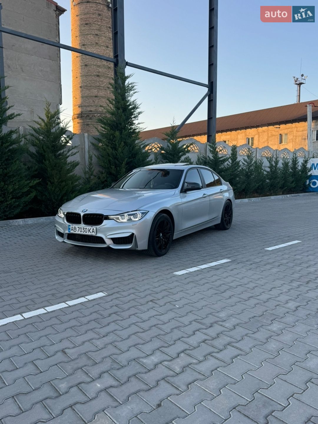 BMW 3 Series 2014 VIN WBA3B1C50EP680210 фото оголошення 9 з 20