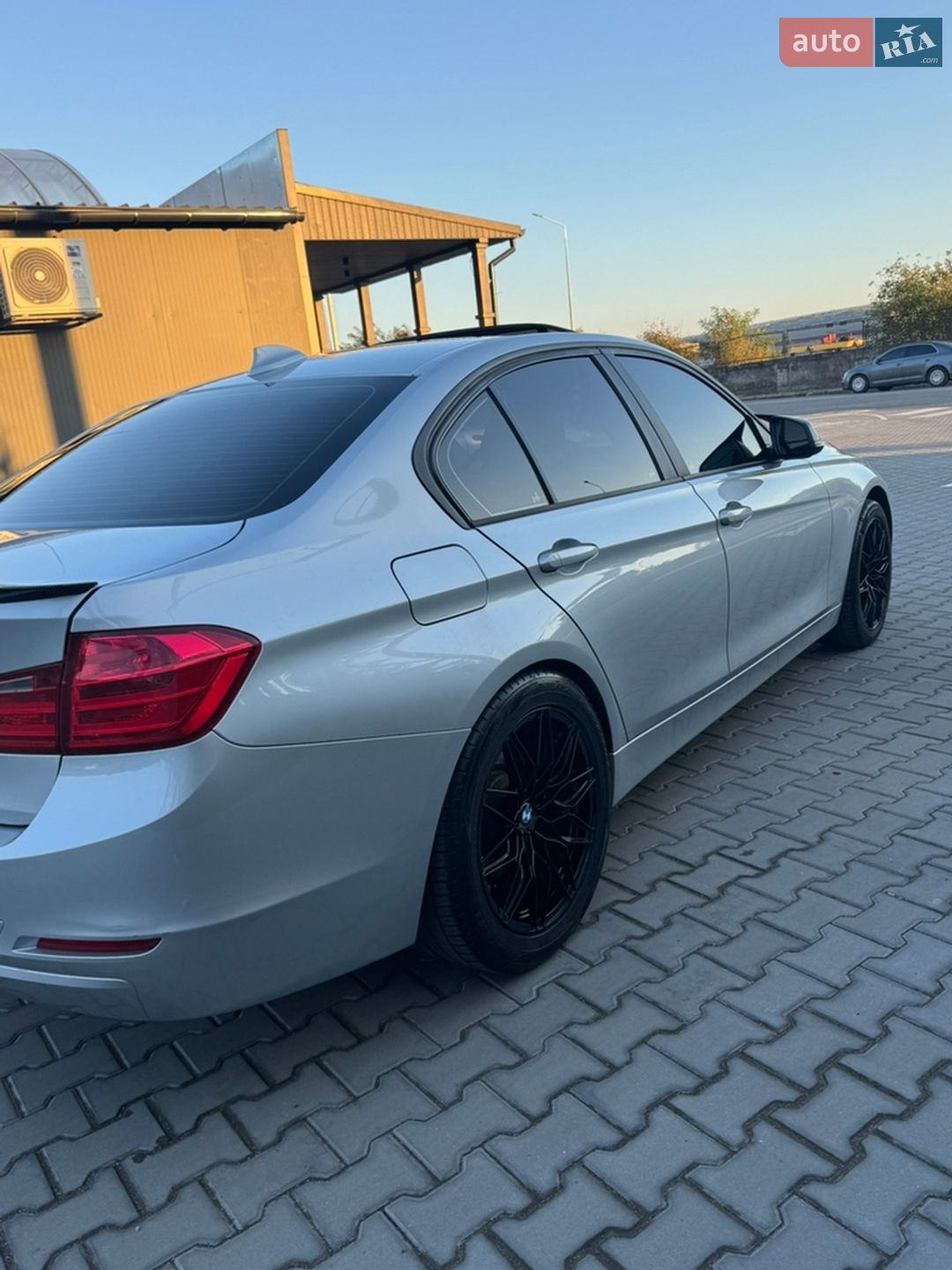 BMW 3 Series 2014 VIN WBA3B1C50EP680210 фото оголошення 12 з 20