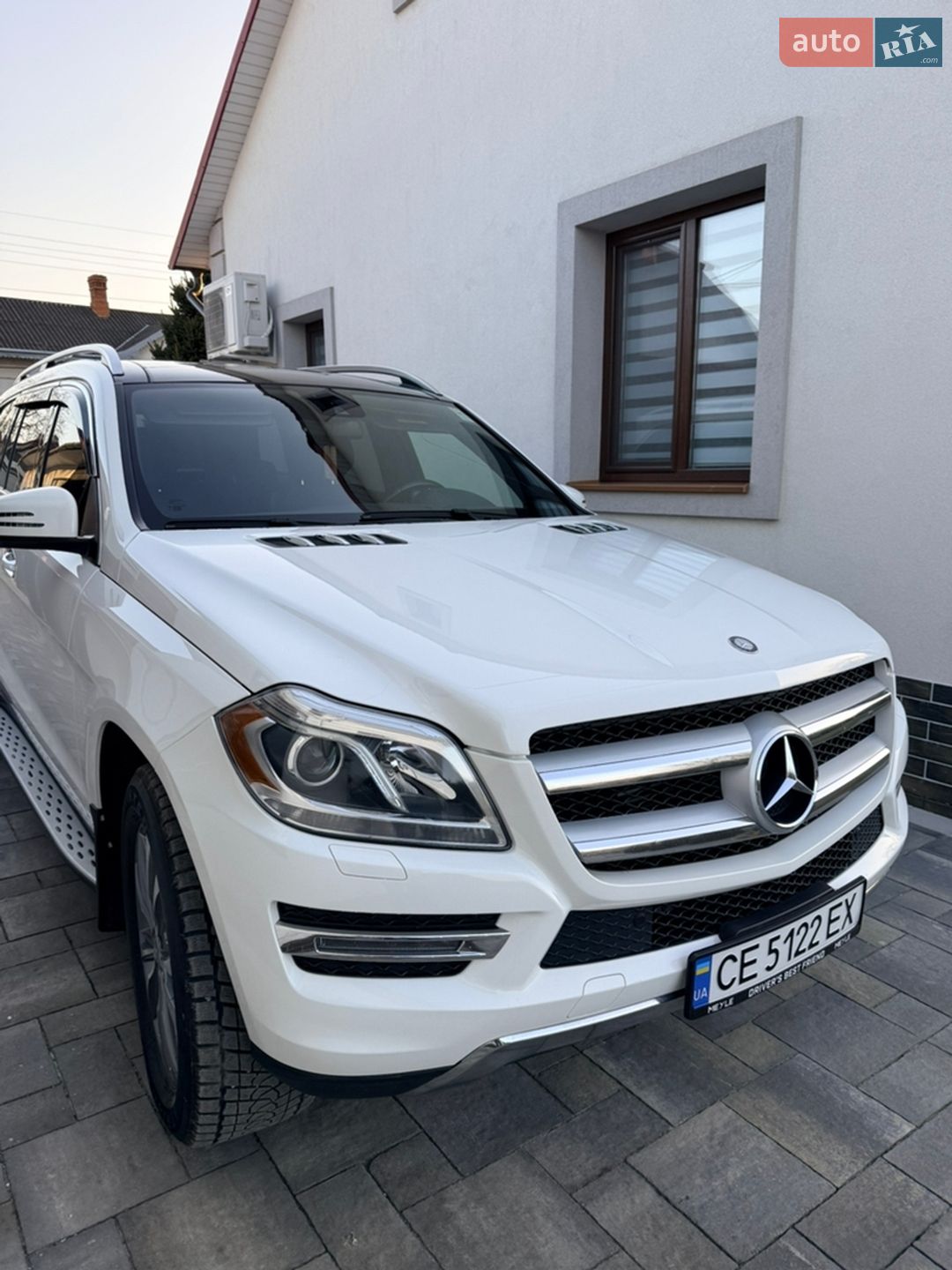 Mercedes-Benz GL-Class 2015 VIN 4JGDF2EE1FA592233 фото оголошення 2 з 86