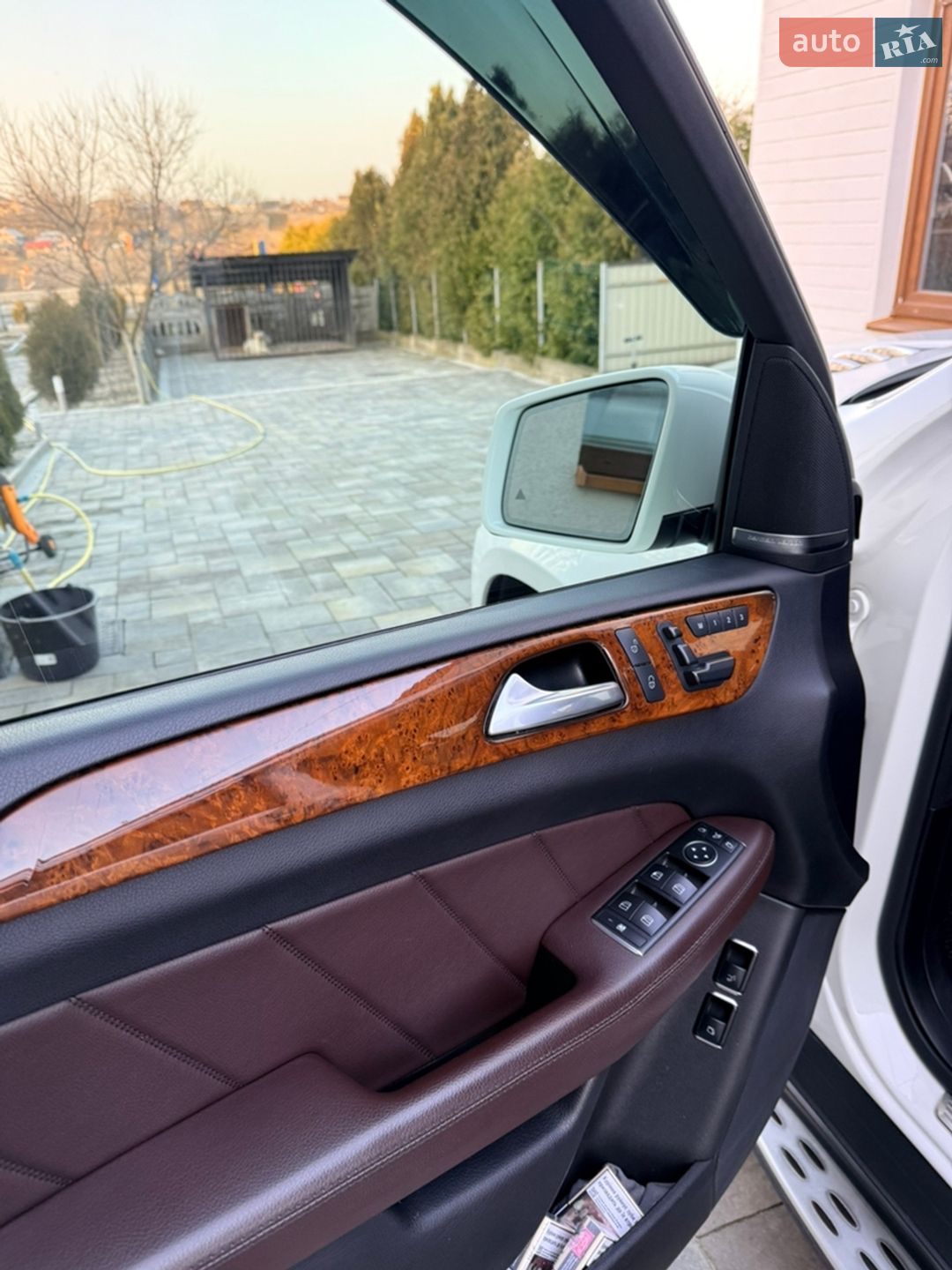 Mercedes-Benz GL-Class 2015 VIN 4JGDF2EE1FA592233 фото оголошення 32 з 86