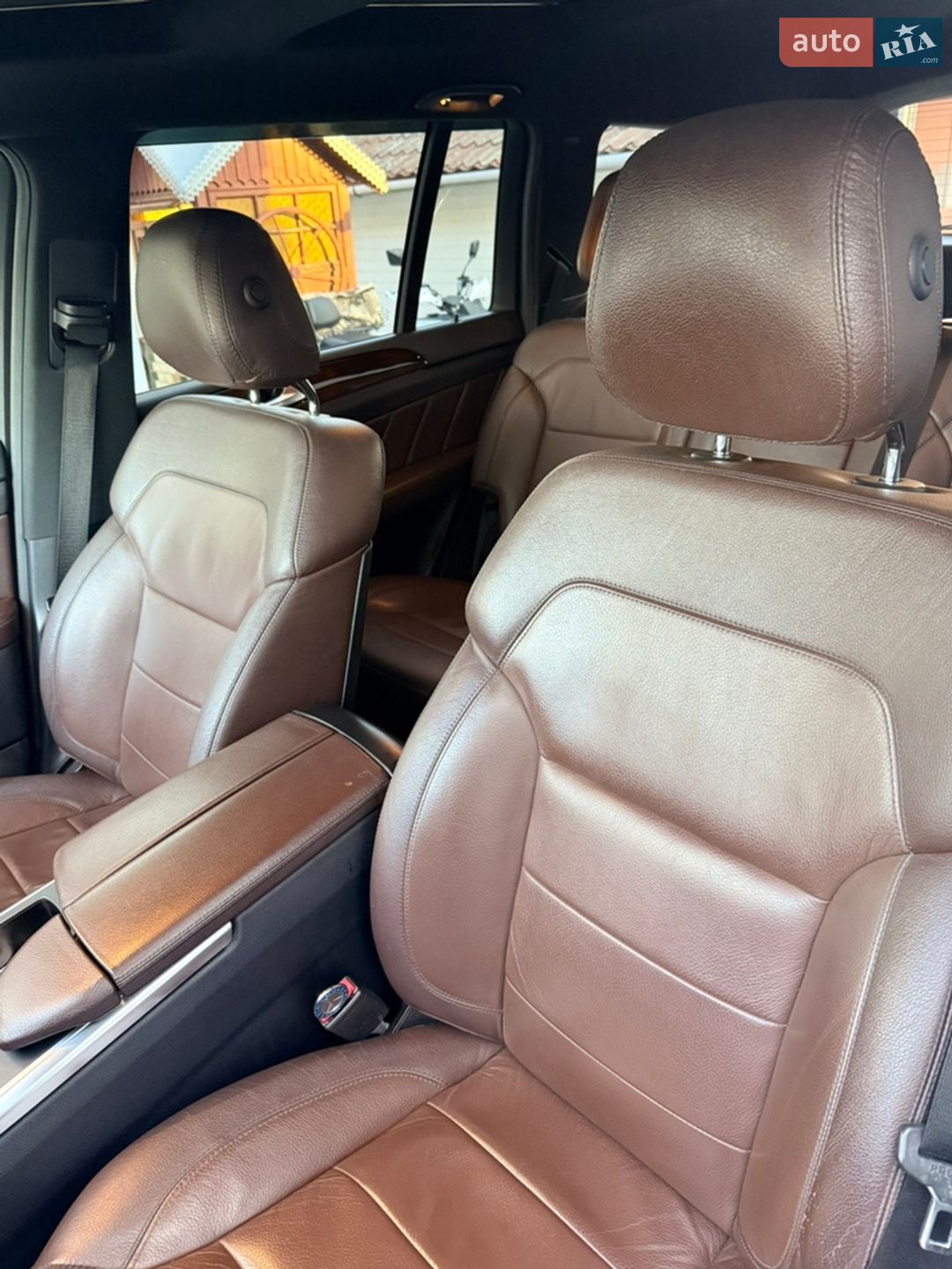 Mercedes-Benz GL-Class 2015 VIN 4JGDF2EE1FA592233 фото оголошення 33 з 86