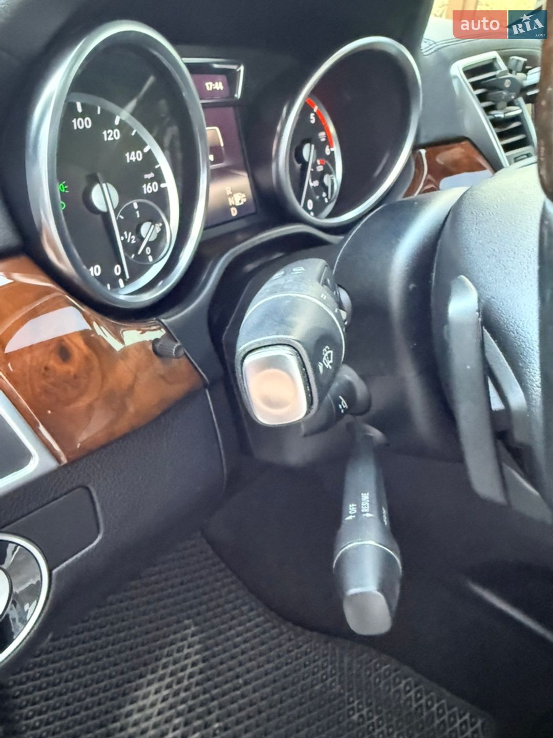 Mercedes-Benz GL-Class 2015 VIN 4JGDF2EE1FA592233 фото оголошення 50 з 86