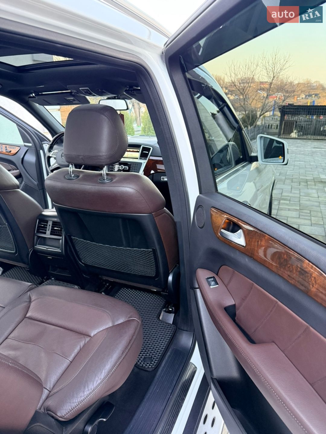 Mercedes-Benz GL-Class 2015 VIN 4JGDF2EE1FA592233 фото оголошення 61 з 86