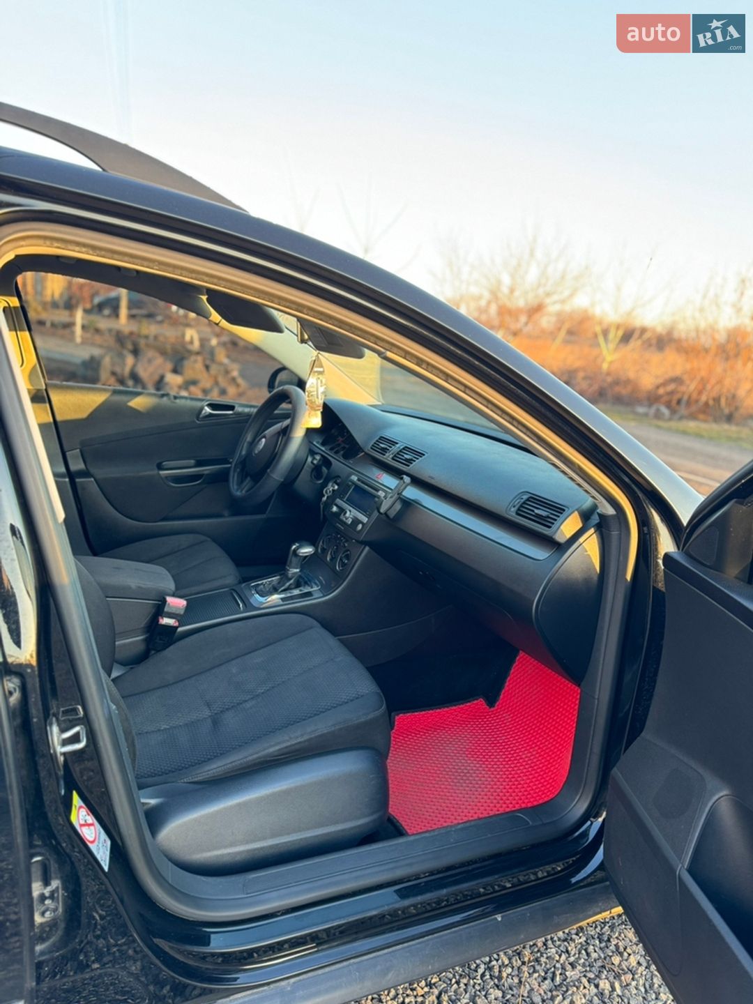 Volkswagen Passat 2008 VIN WVWZZZ3CZ8E224827 фото оголошення 9 з 19