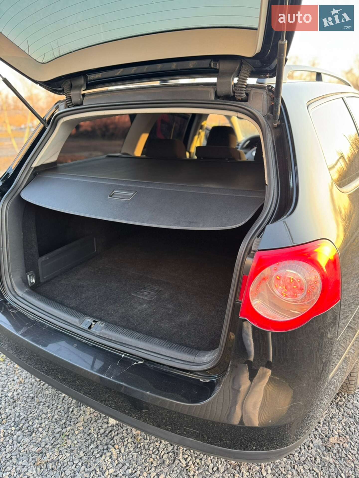 Volkswagen Passat 2008 VIN WVWZZZ3CZ8E224827 фото оголошення 14 з 19