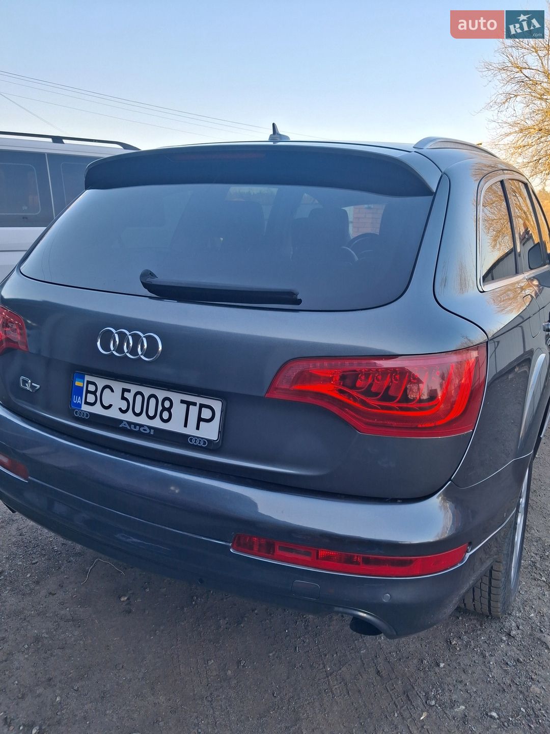 Audi Q7 2011 VIN WA1LGAFE3BD009816 фото оголошення 9 з 14
