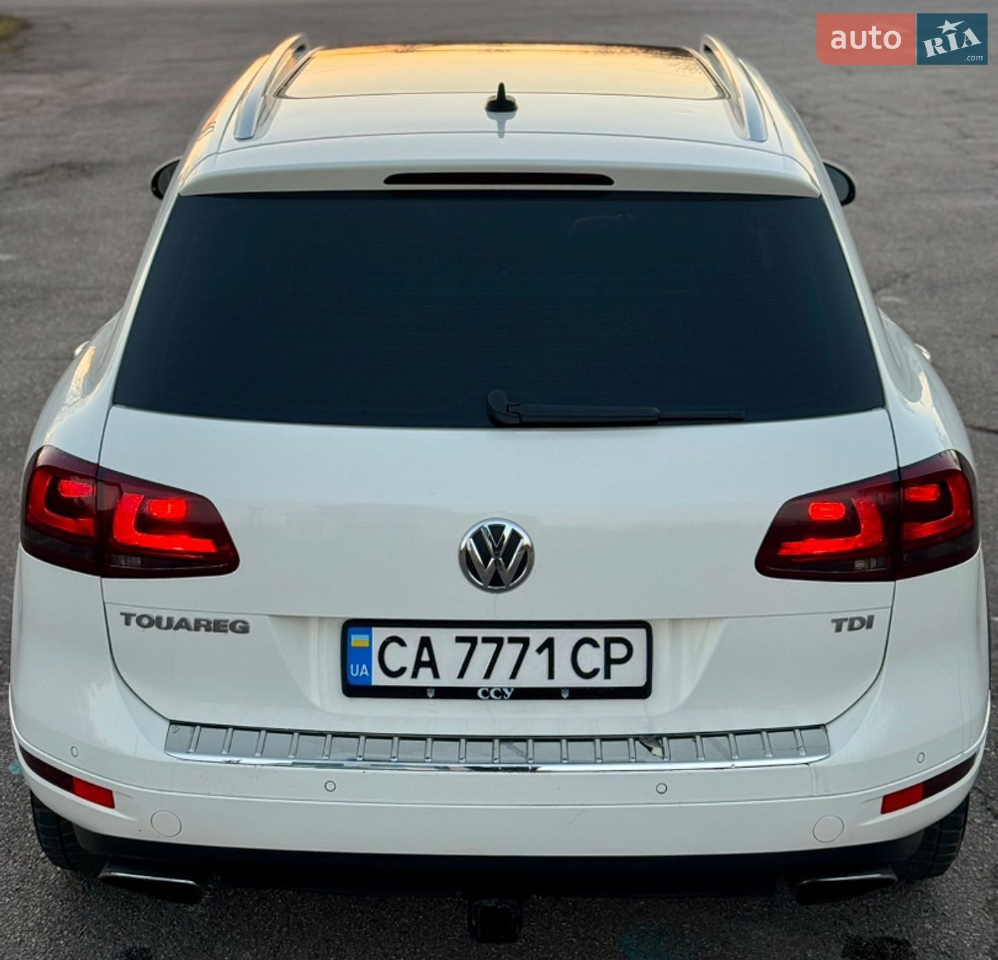 Volkswagen Touareg 2011 VIN WVGFK9BP4BD007009 фото оголошення 10 з 25