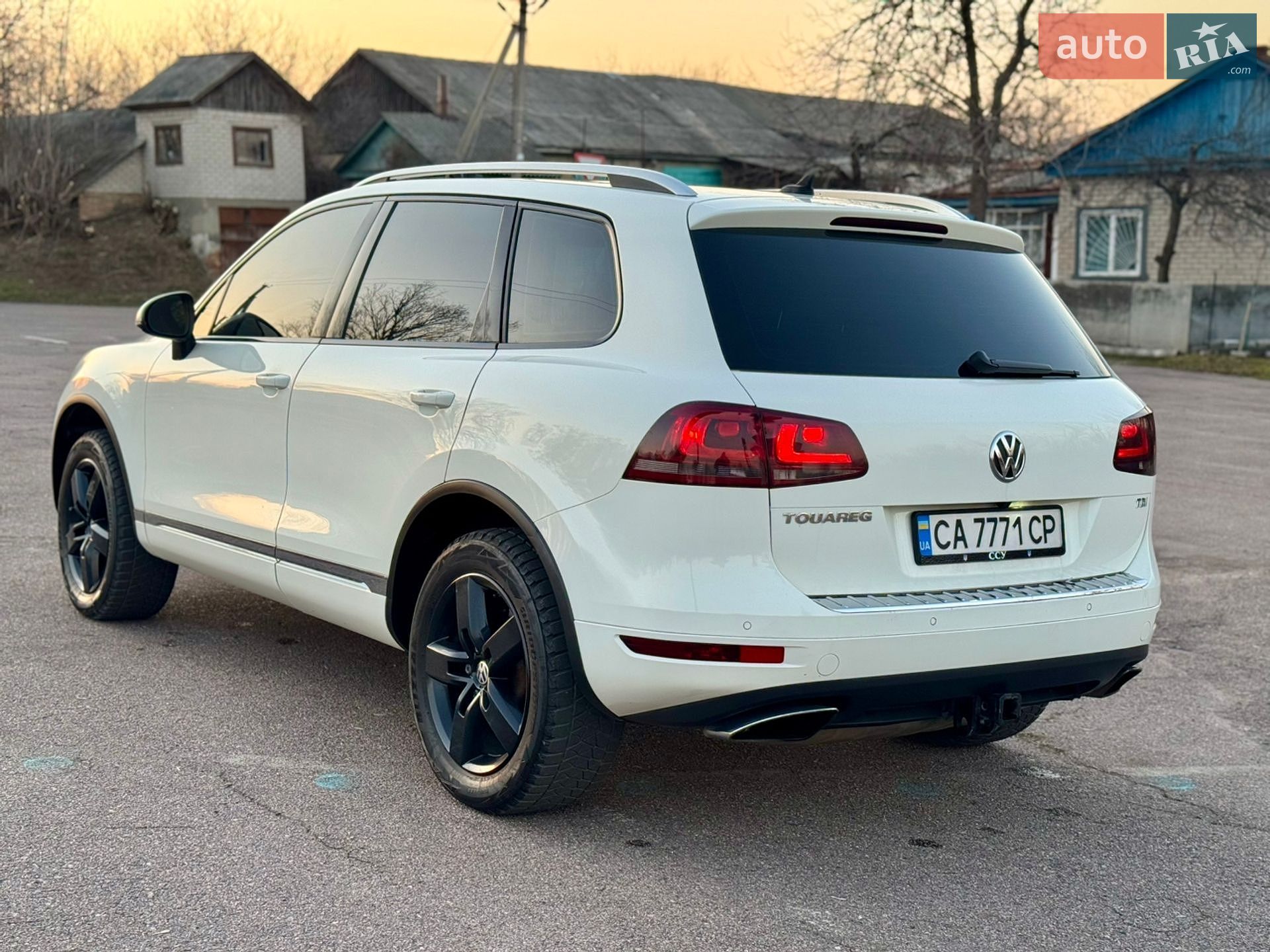 Volkswagen Touareg 2011 VIN WVGFK9BP4BD007009 фото оголошення 14 з 25