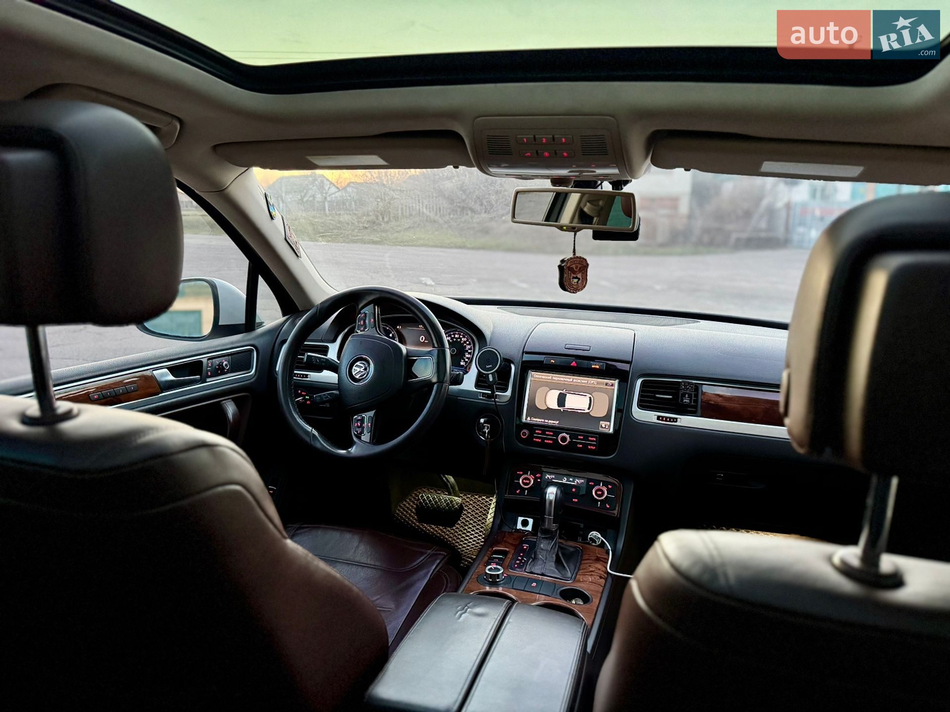 Volkswagen Touareg 2011 VIN WVGFK9BP4BD007009 фото оголошення 24 з 25