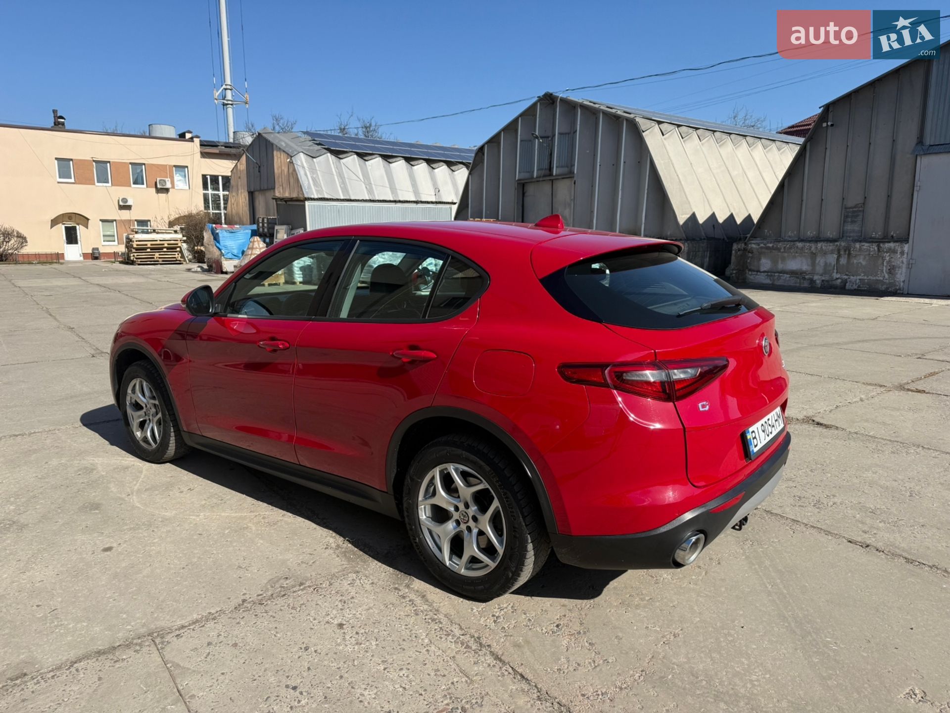 Alfa Romeo Stelvio 2018 VIN ZARPAHBN7K7C43018 фото оголошення 5 з 18