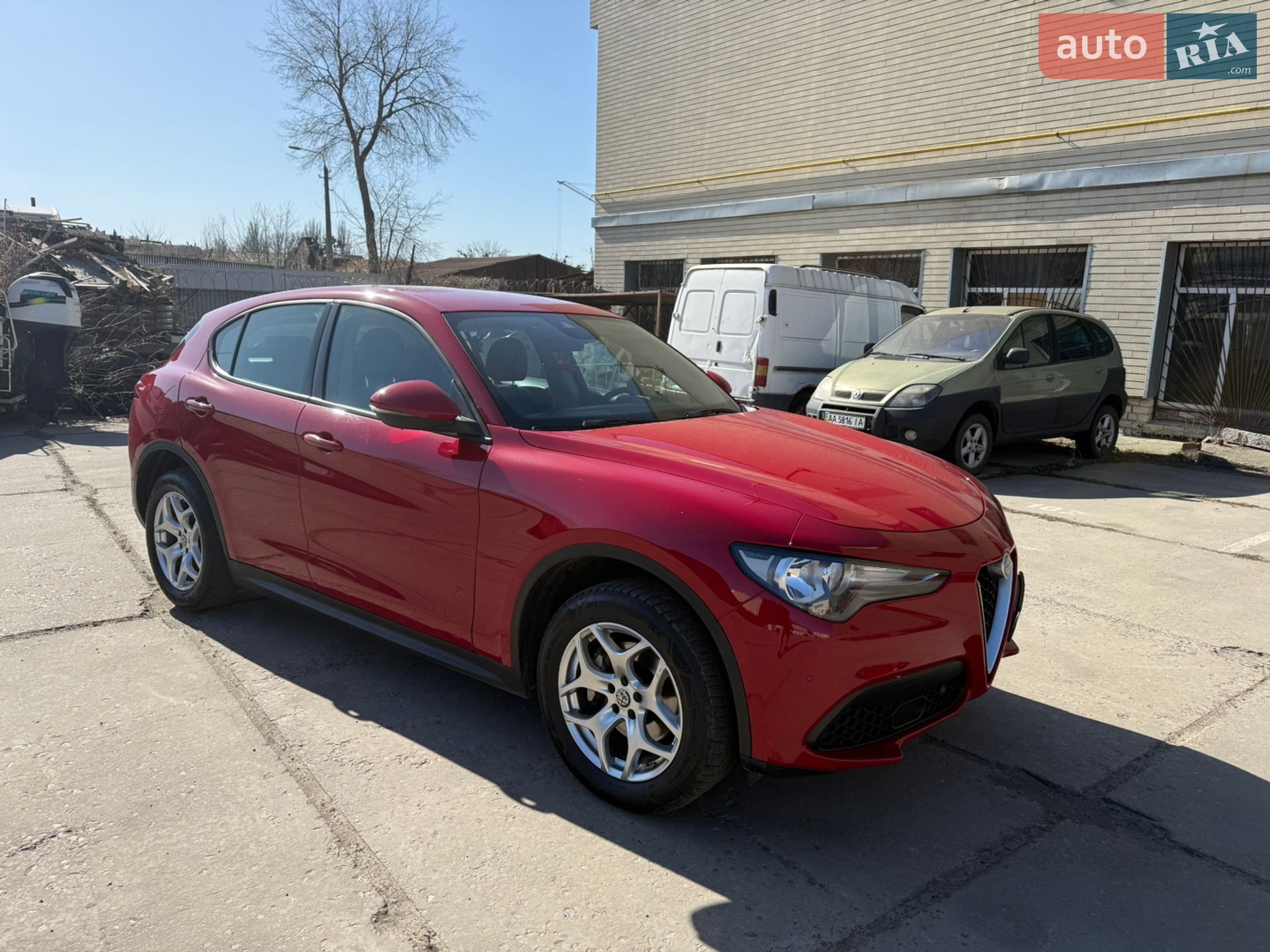 Alfa Romeo Stelvio 2018 VIN ZARPAHBN7K7C43018 фото оголошення 9 з 18